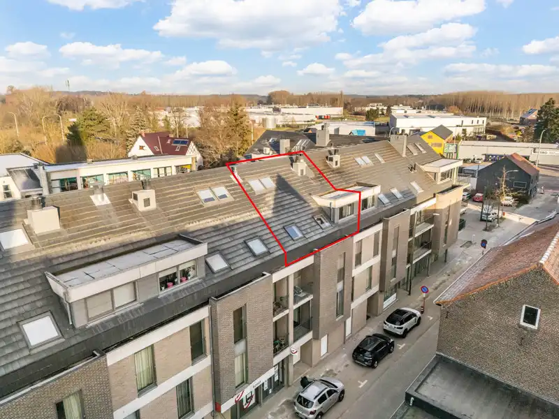 Klassevol duplex-appartement met gemeenschappelijk zwembad foto {{pictureIndex}}