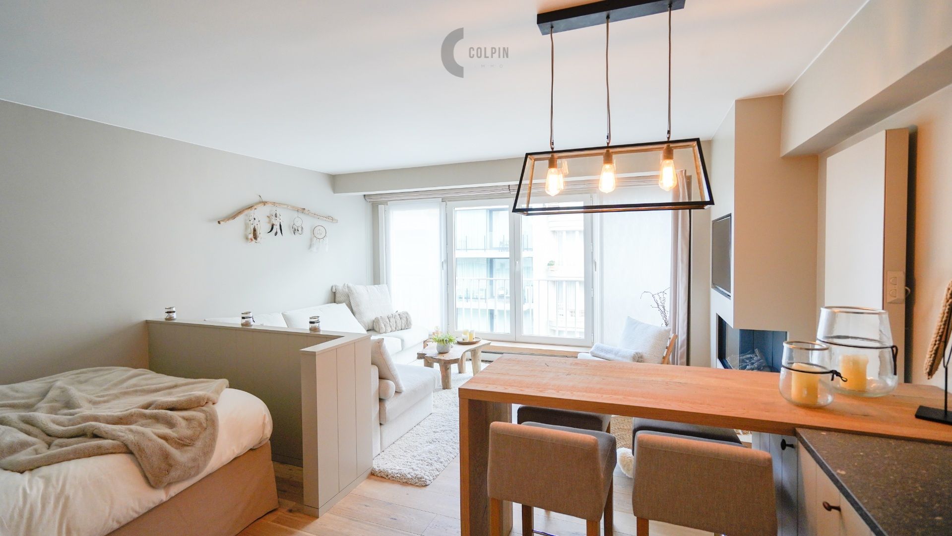 Aangename gemeubelde studio vlakbij de Zeedijk en de Lippenslaan foto 4