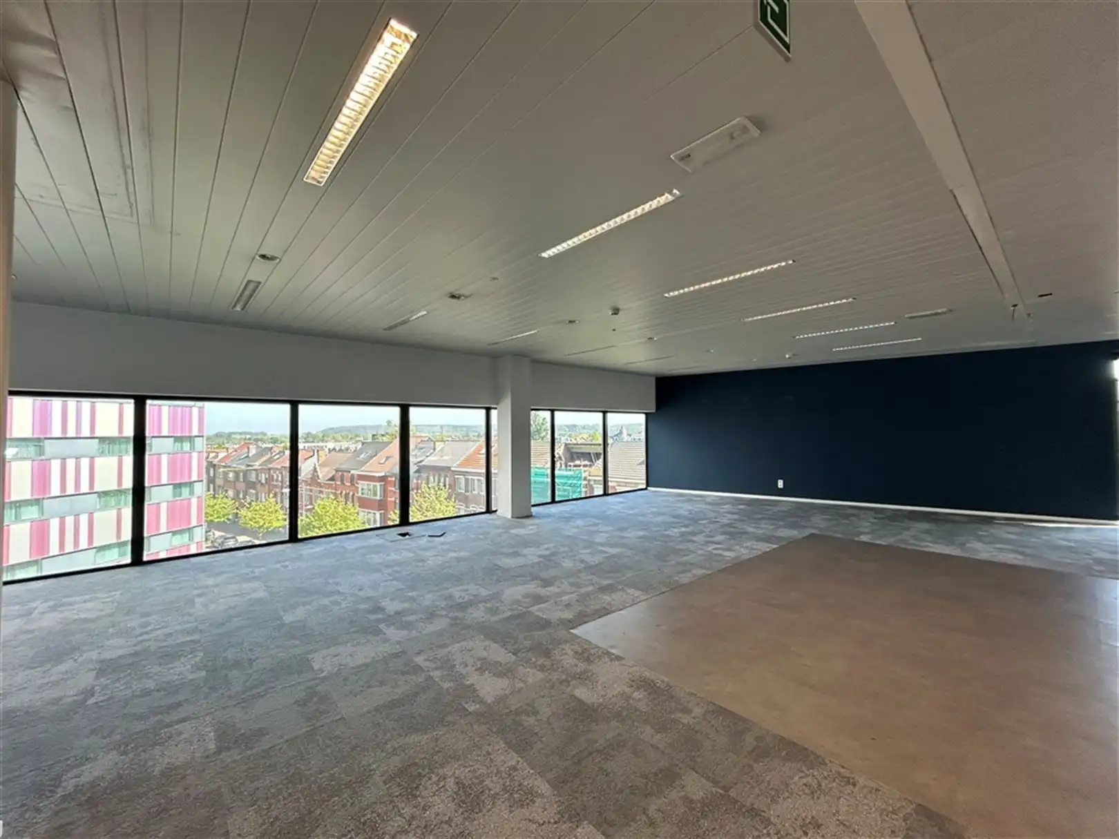 Commercieel en strategisch gelegen kantoor-/investeringspand in Leuven foto 3