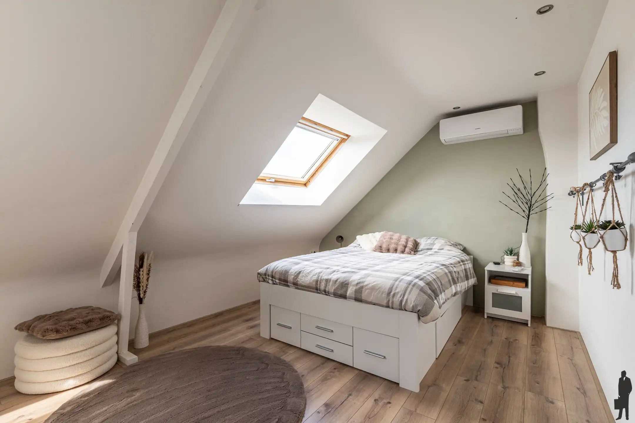 Instapklare woning met 4 slpk. te Minderhout foto 18