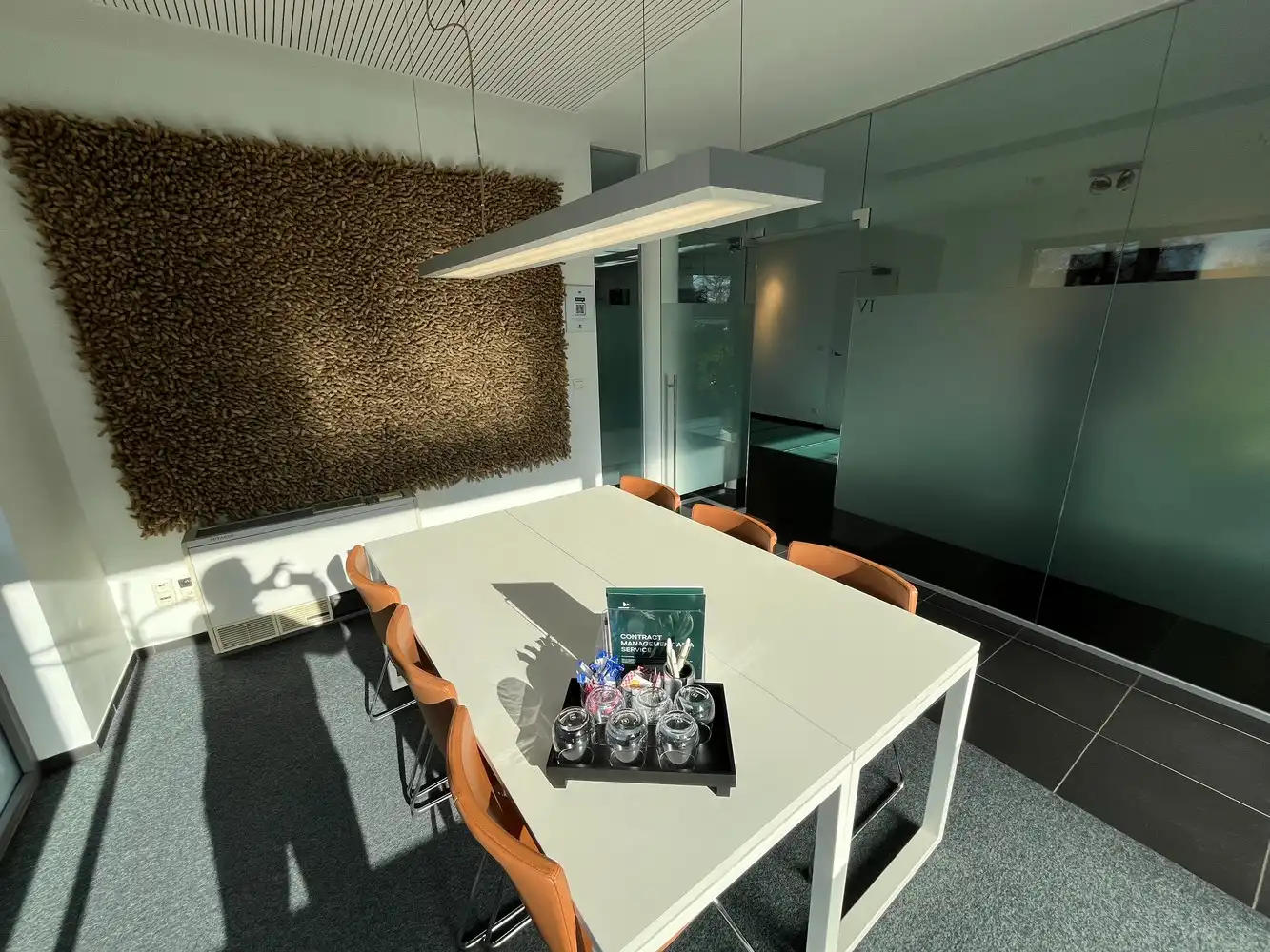 Kantoorgebouw met 54 parkeerplaatsen foto 18