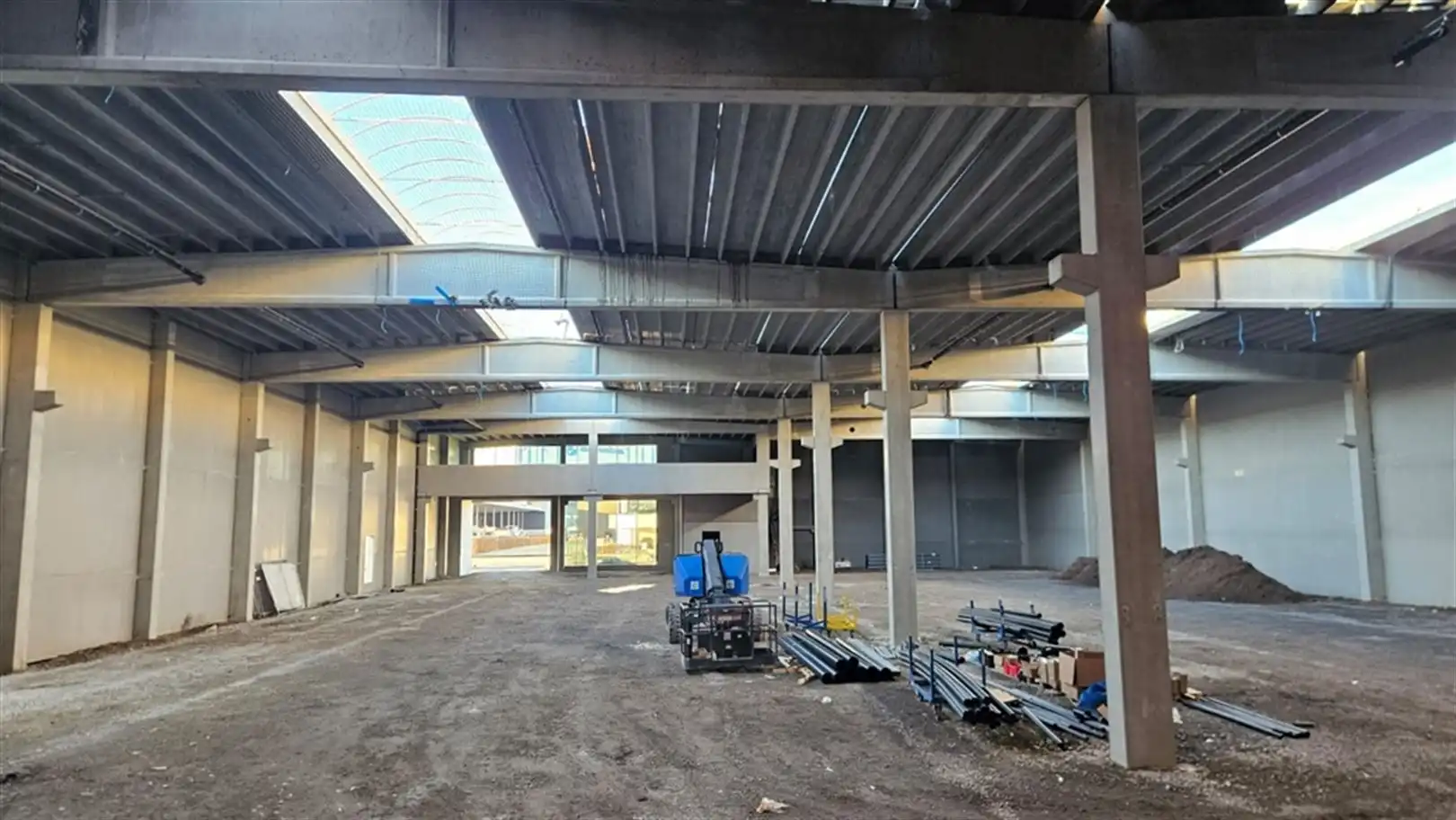 Twee nieuwbouw loodsen met zichtlocatie E17 foto 8