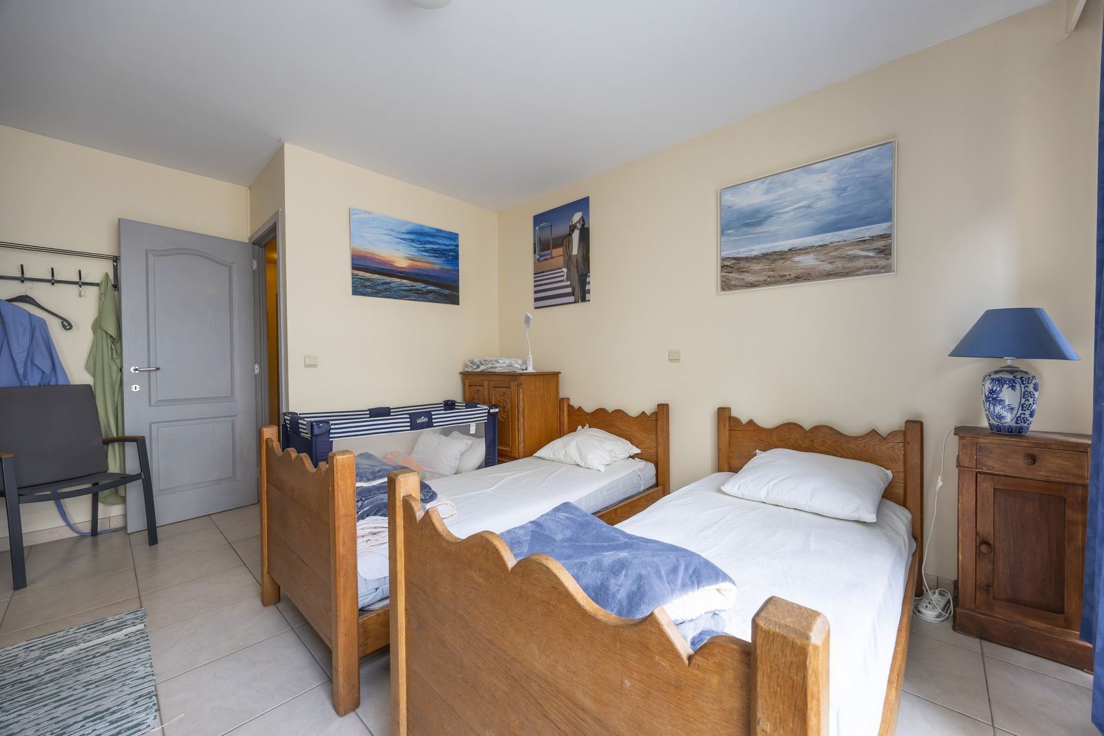 Duplex met 3 slpk en 3 terrassen pal aan zee, met zwembad in residentie ! foto 12