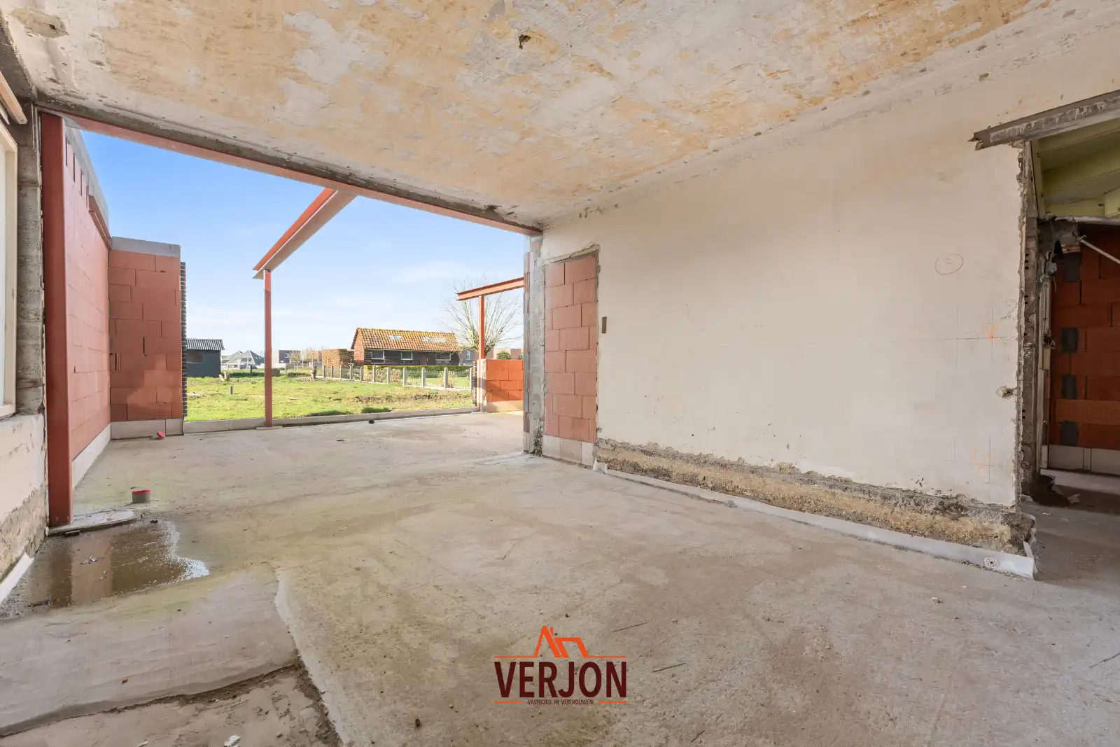 Ruime en naar eigen smaak af te werken woning! foto 10