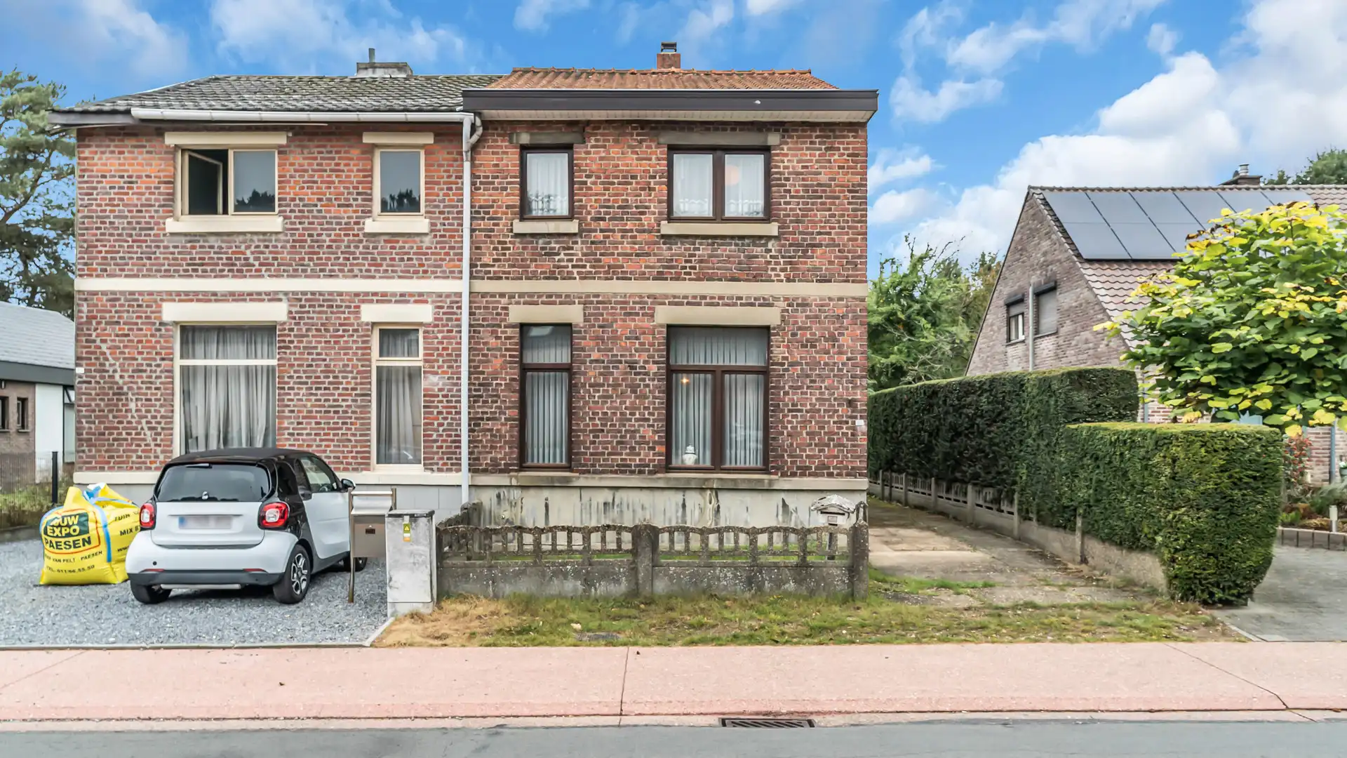 Te renoveren woning (H.O.B.) met 3 slpkrs te Genk foto 2