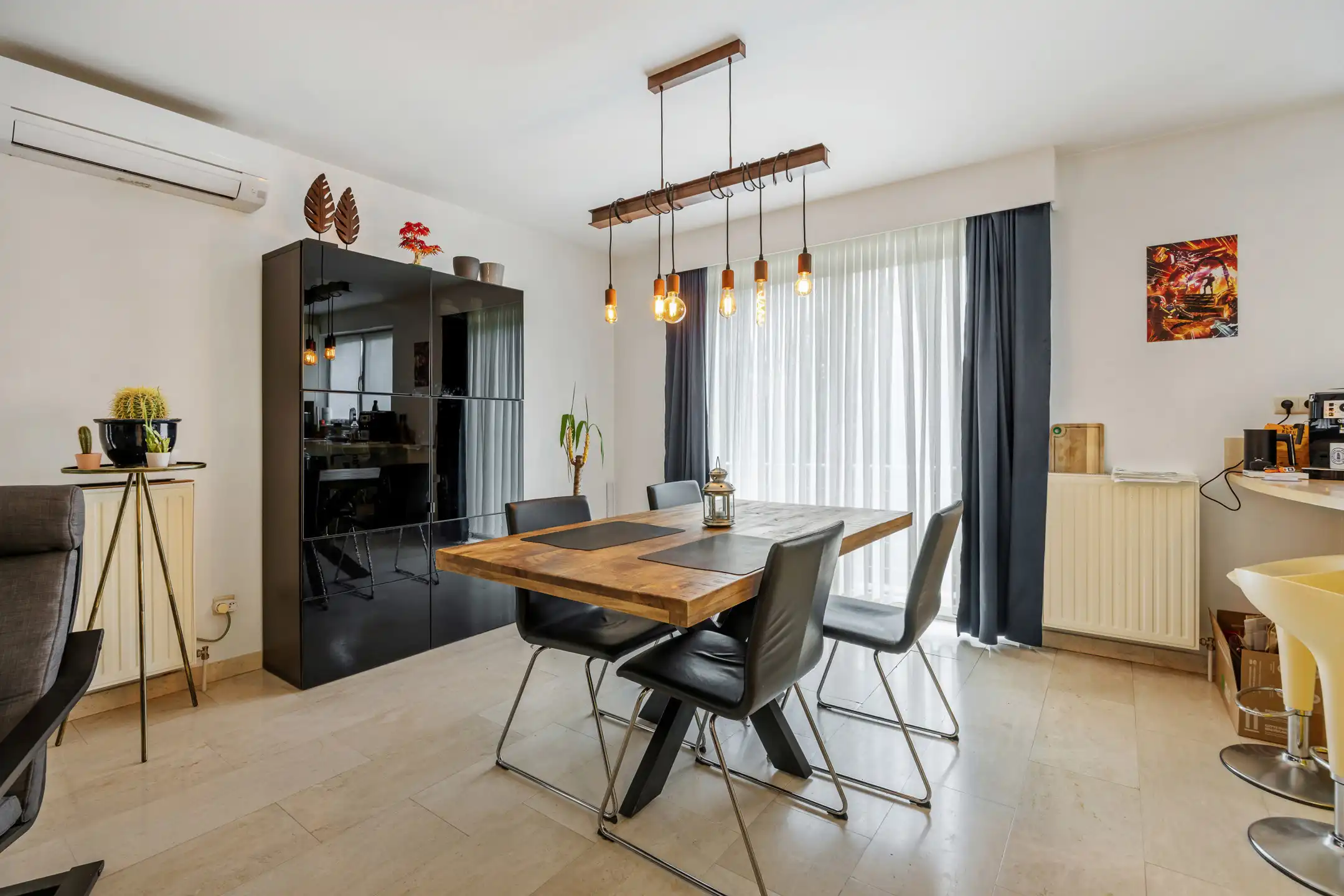 Centrale residentie met handelsruimte te Bilzen foto 28