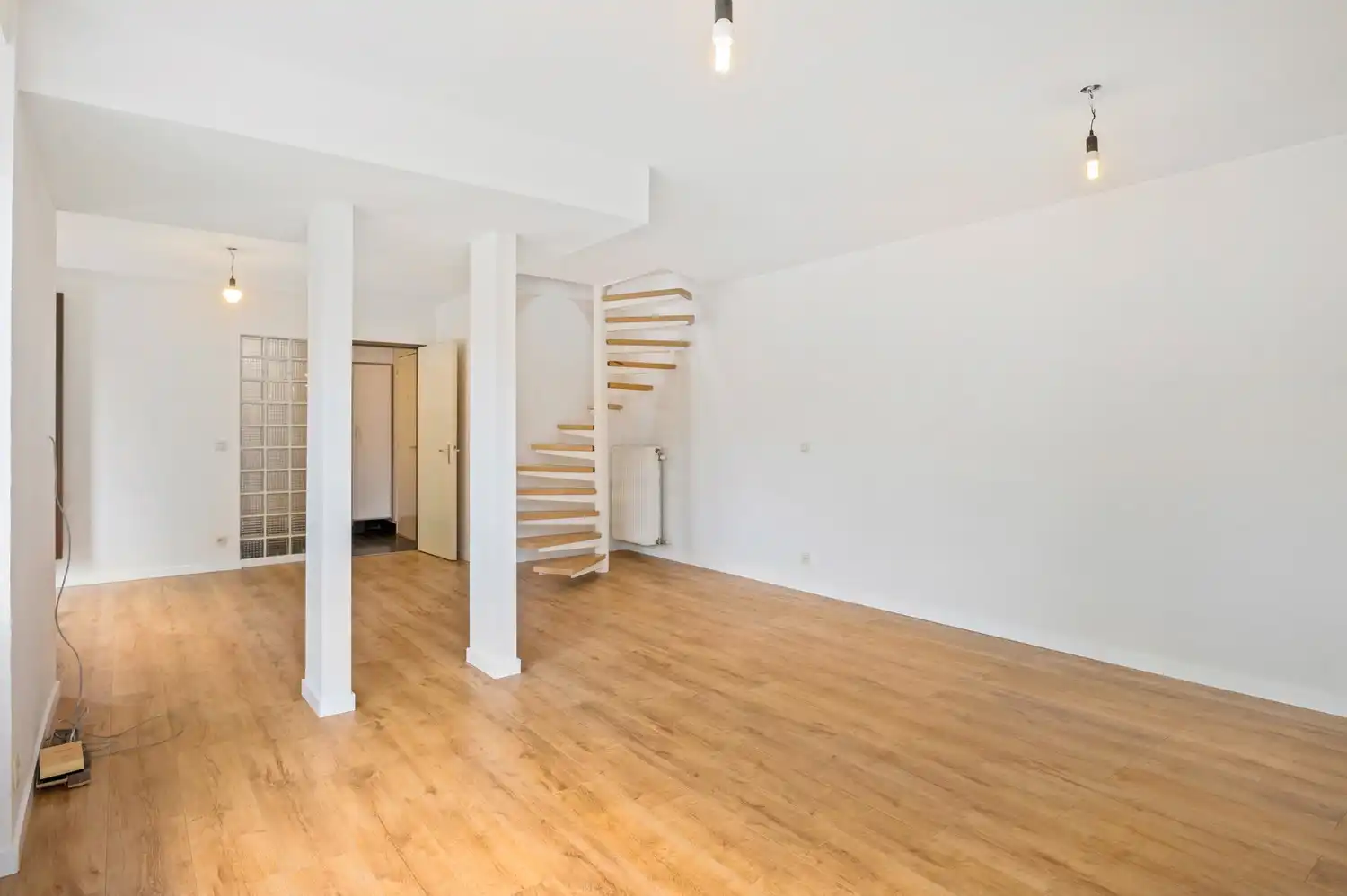 Ruim, instapklaar duplexappartement met 3 slaapkamers en 2 terrassen in centrum Lint foto 8