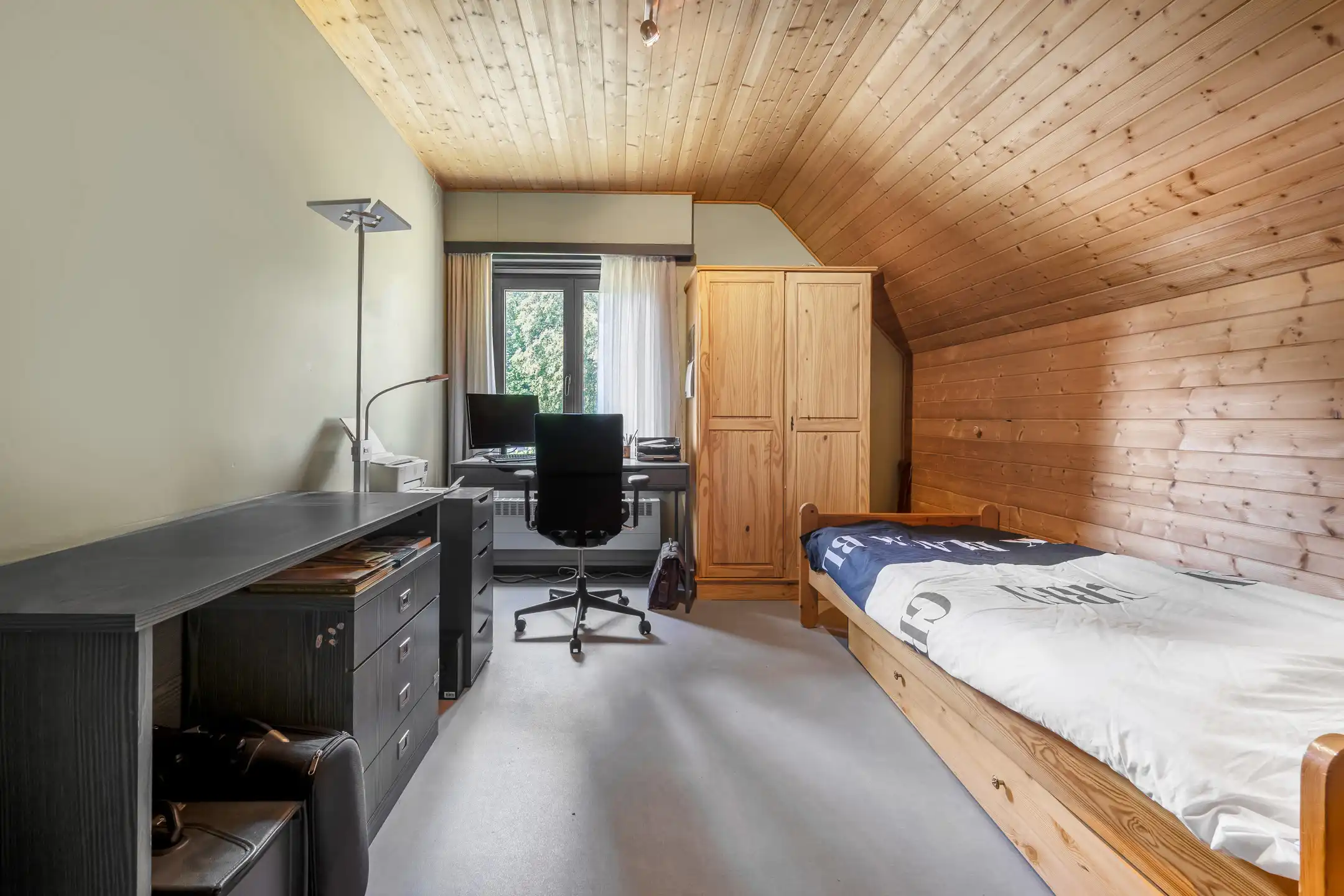 Charmante woning met uitzicht op blijvend groen foto 22