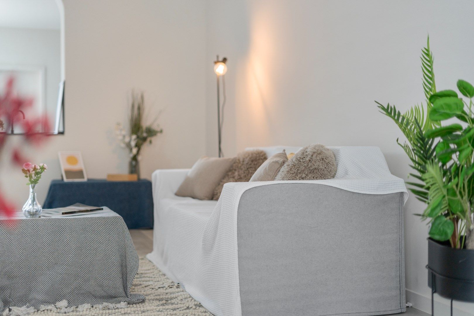 Wonen in Stijl en Comfort – Unieke Rijwoning in Hartje Bredene foto {{pictureIndex}}
