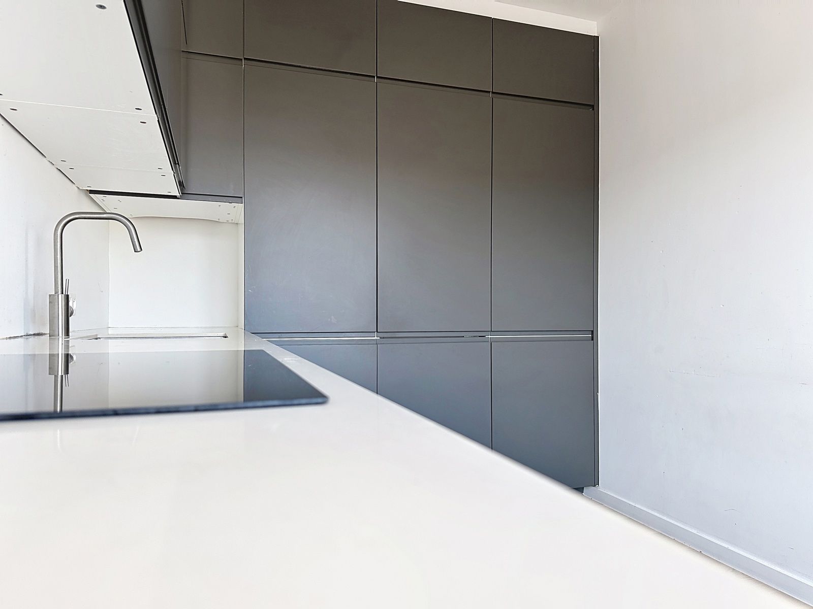Opbrengstappartement met 3 slaapkamers in hartje Aartselaar – Reeds verhuurd aan € 1.175/maand foto 10