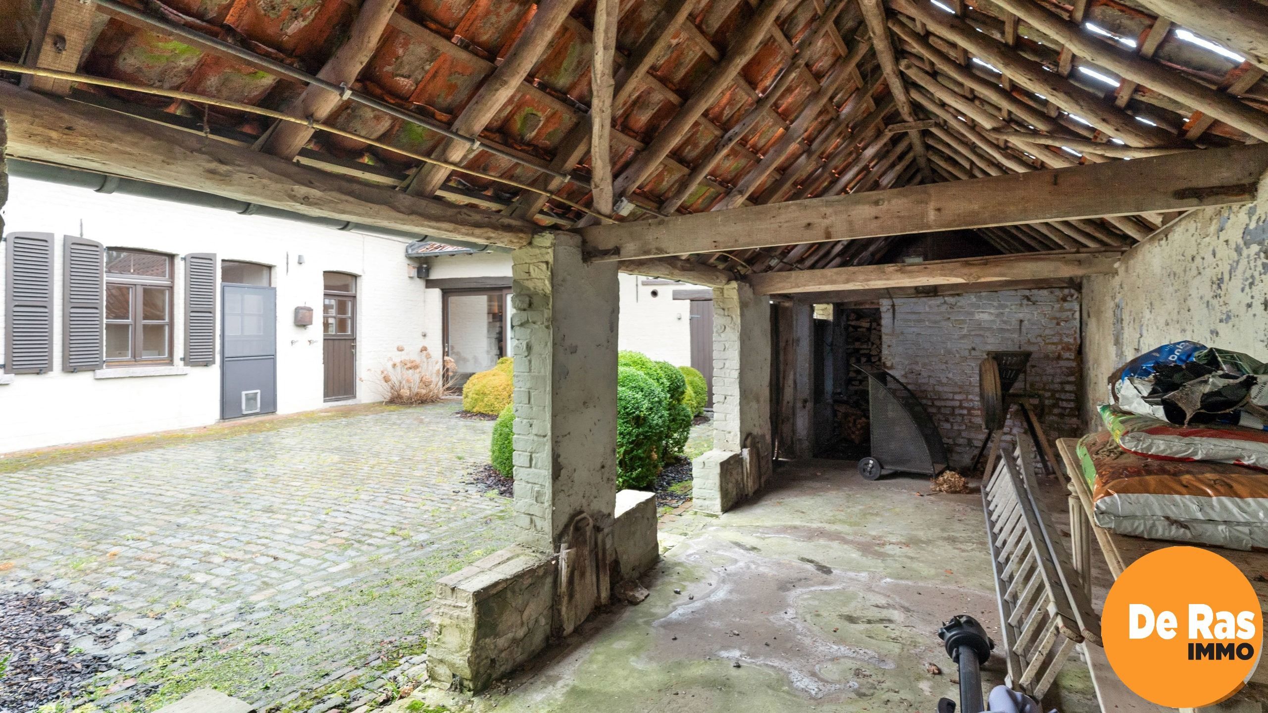 Charmante vierkantshoeve in het landelijke Aaigem op 1515 m² foto 24