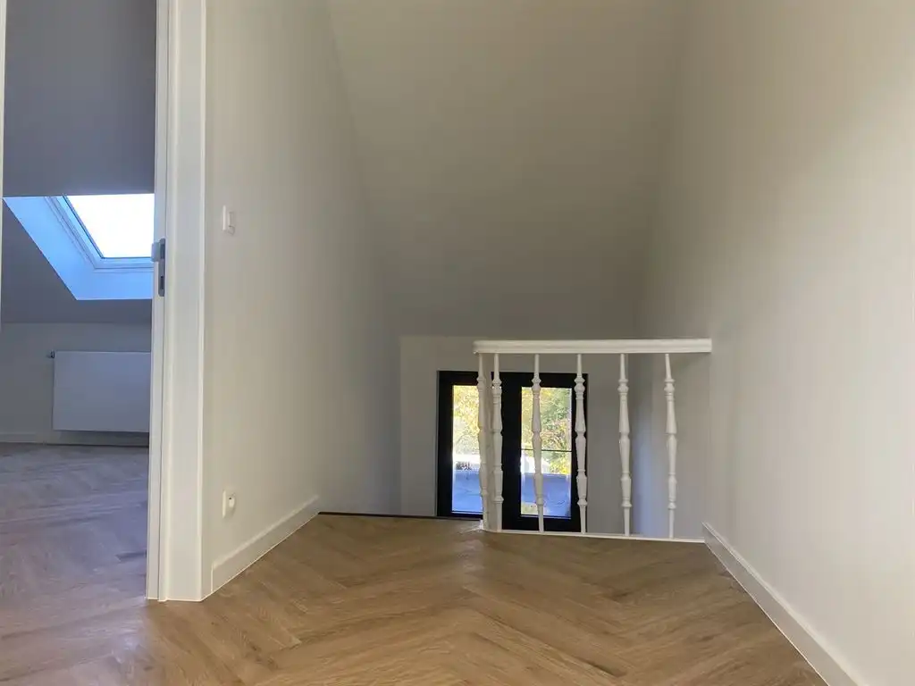 Duplex appartement in het centrum van 's-Gravenwezel foto 19