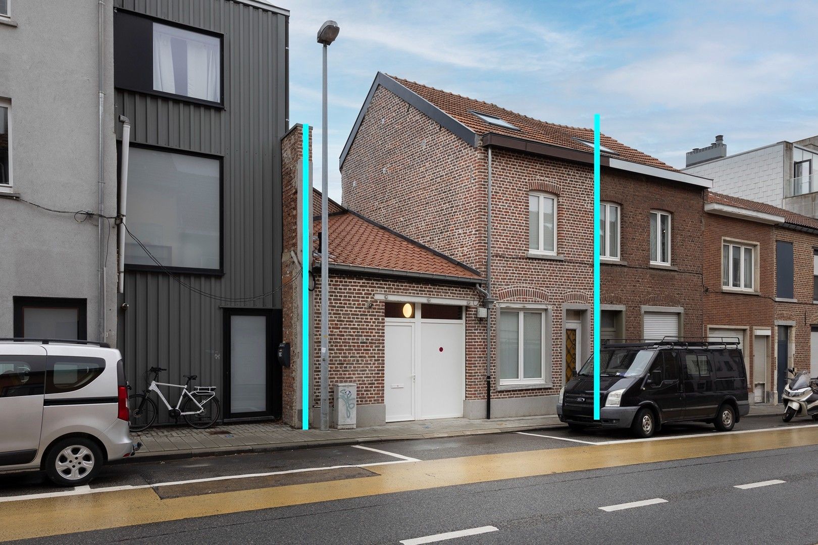 Hoofdfoto van de publicatie: Ideale studenten- of stadswoning met 3 slaapkamers.