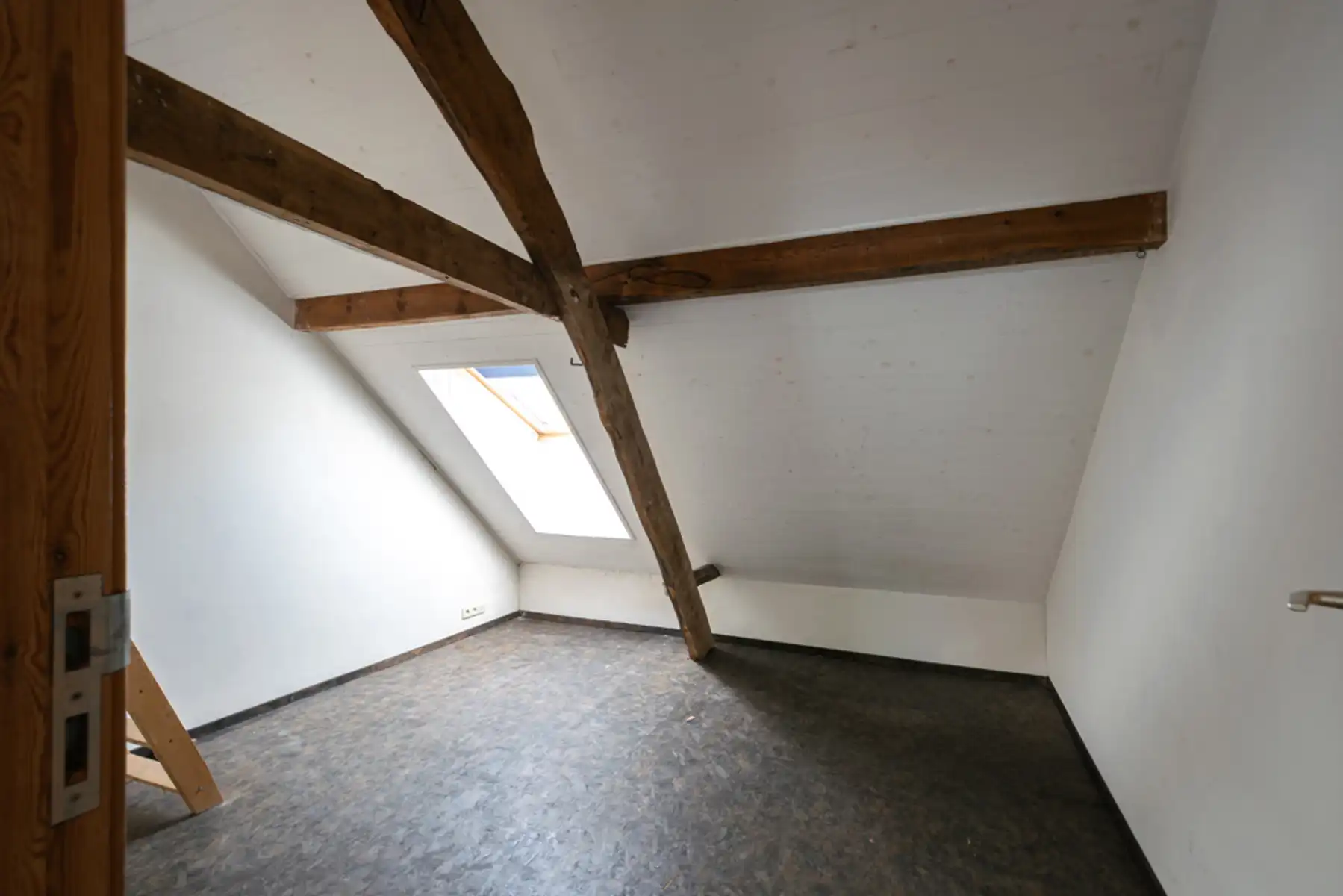 CHARMEWONING IN HET OUDE DORP VAN SCHILDE foto 17