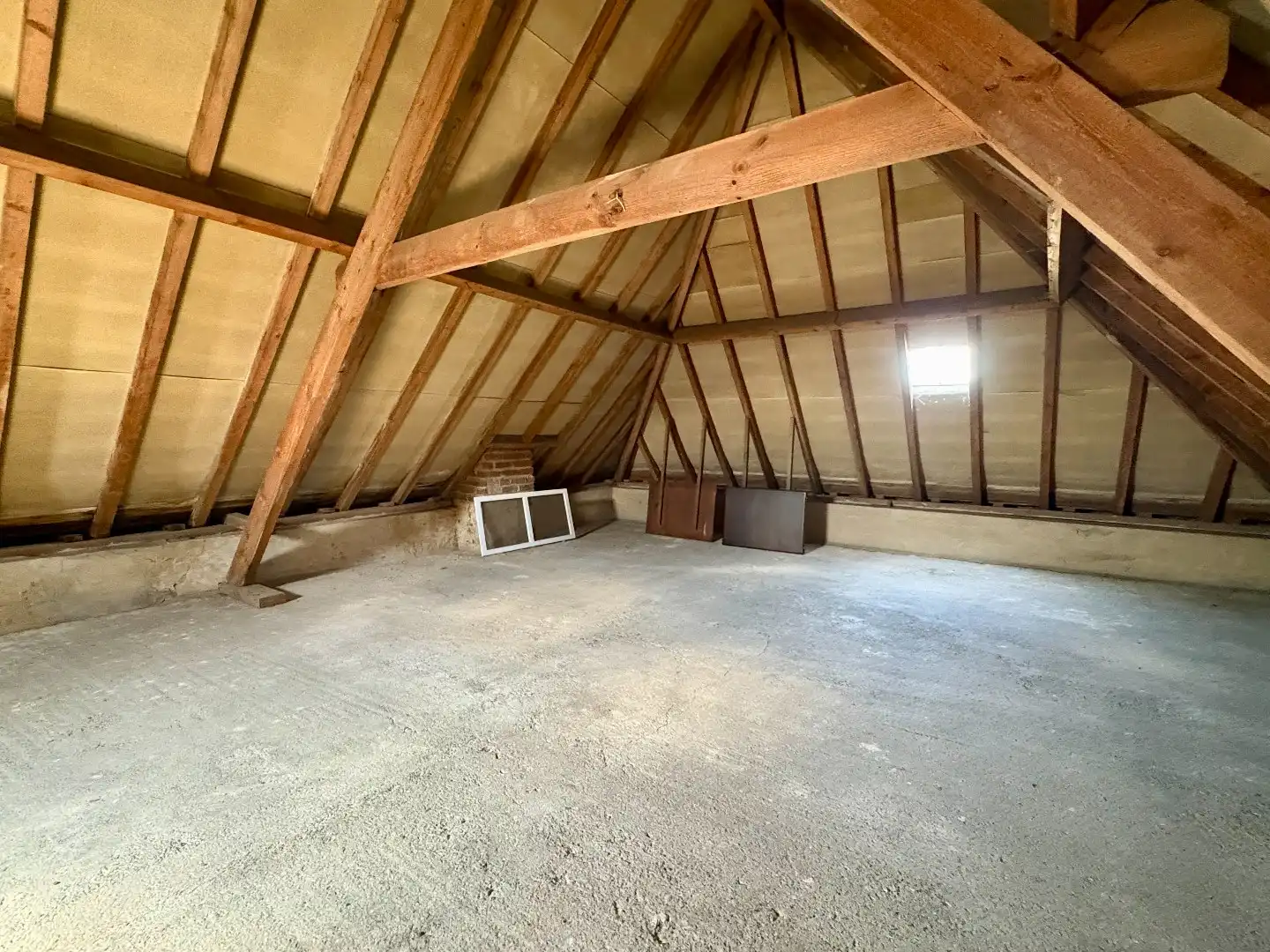 Woning met magazijn van +-300 m² te koop in Bavikhove foto 14