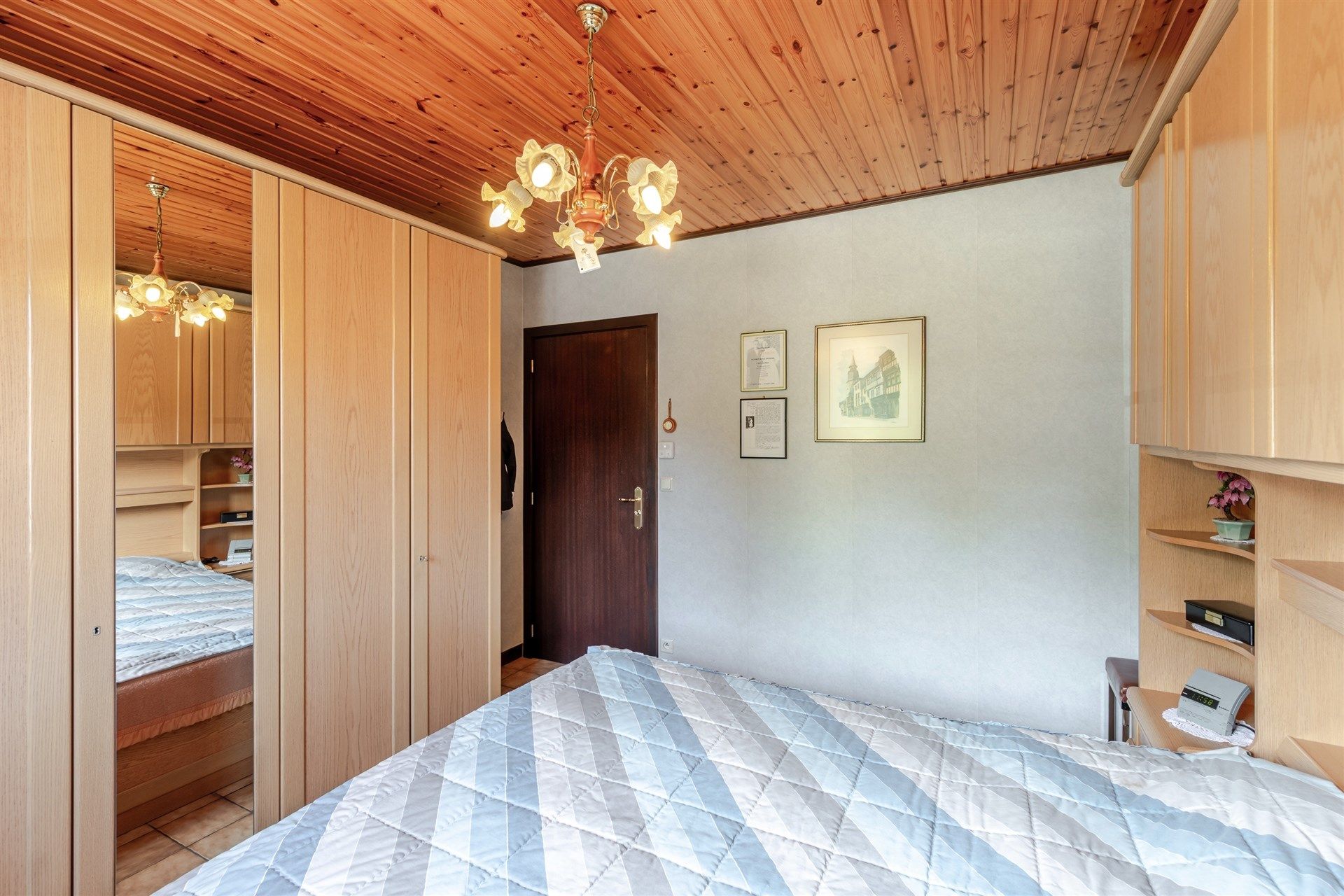 Prachtig gelegen bungalow in mooie, rustige buurt foto 9