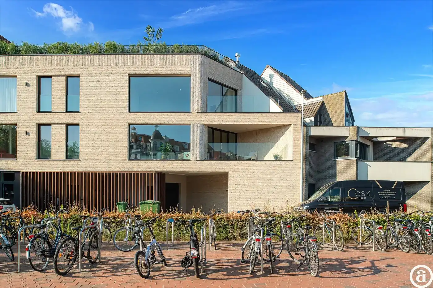 Stijlvol nieuwbouwappartement met open uitzicht nabij centrum. foto 9