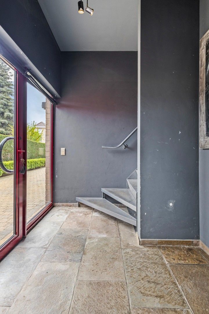 Handelspand met woning te koop - zeer veel potentieel foto 14