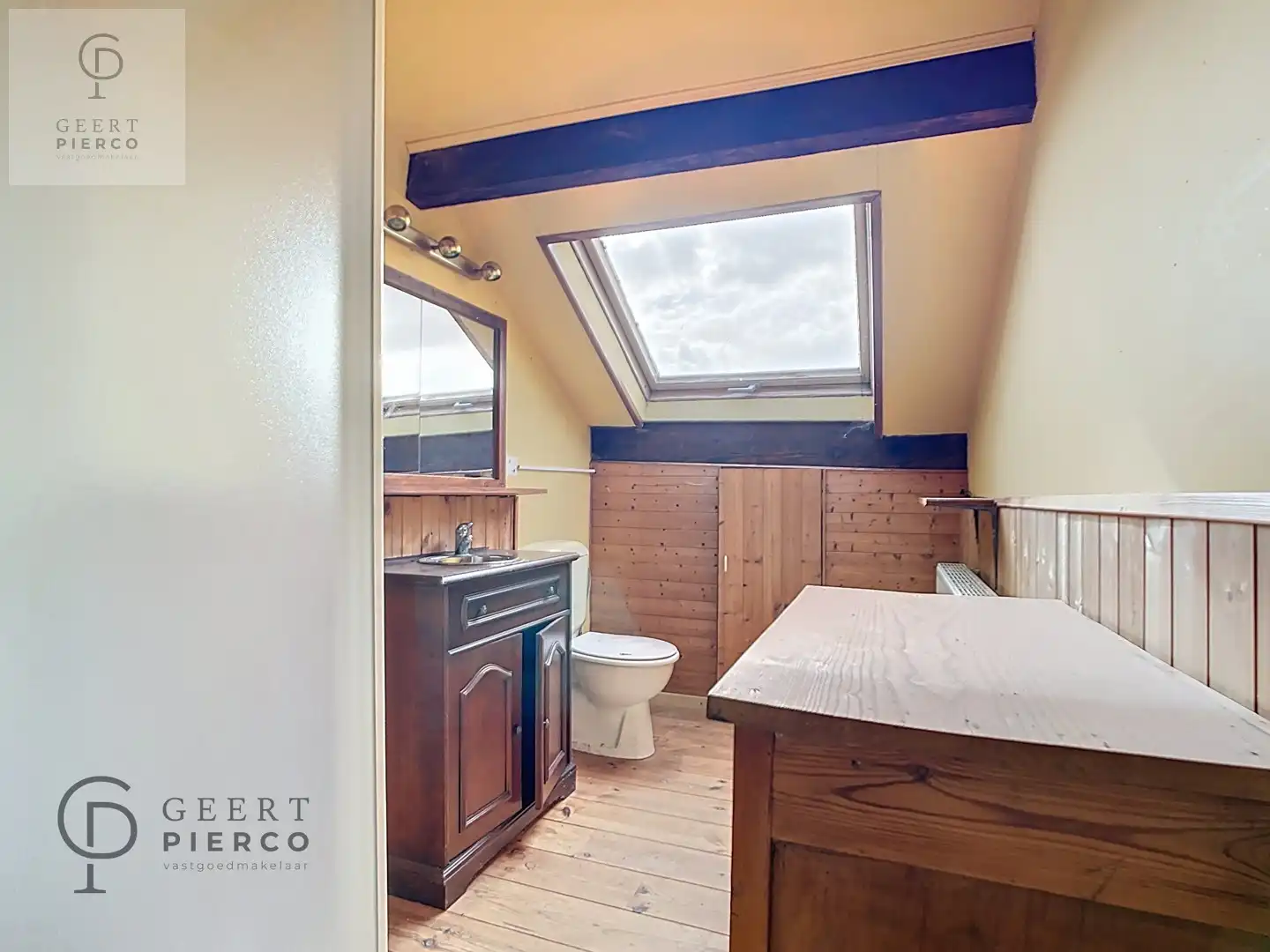 Toffe dorpswoning foto 11