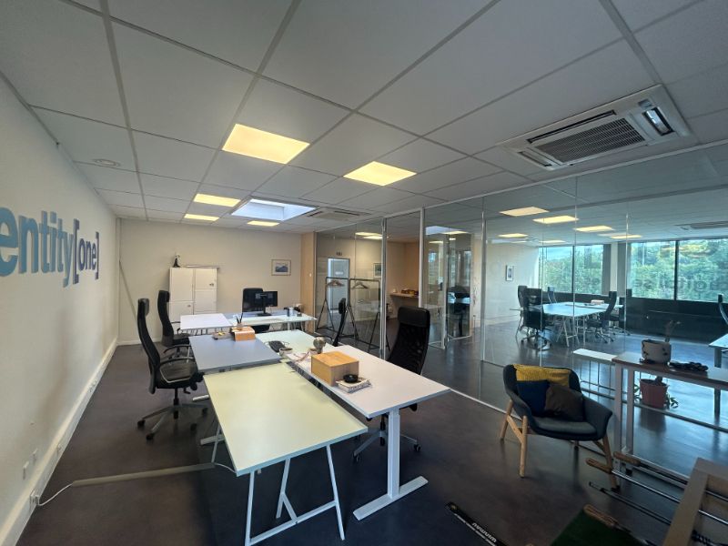 Kantoorruimte met topzichtbaarheid – aan E17 foto 6