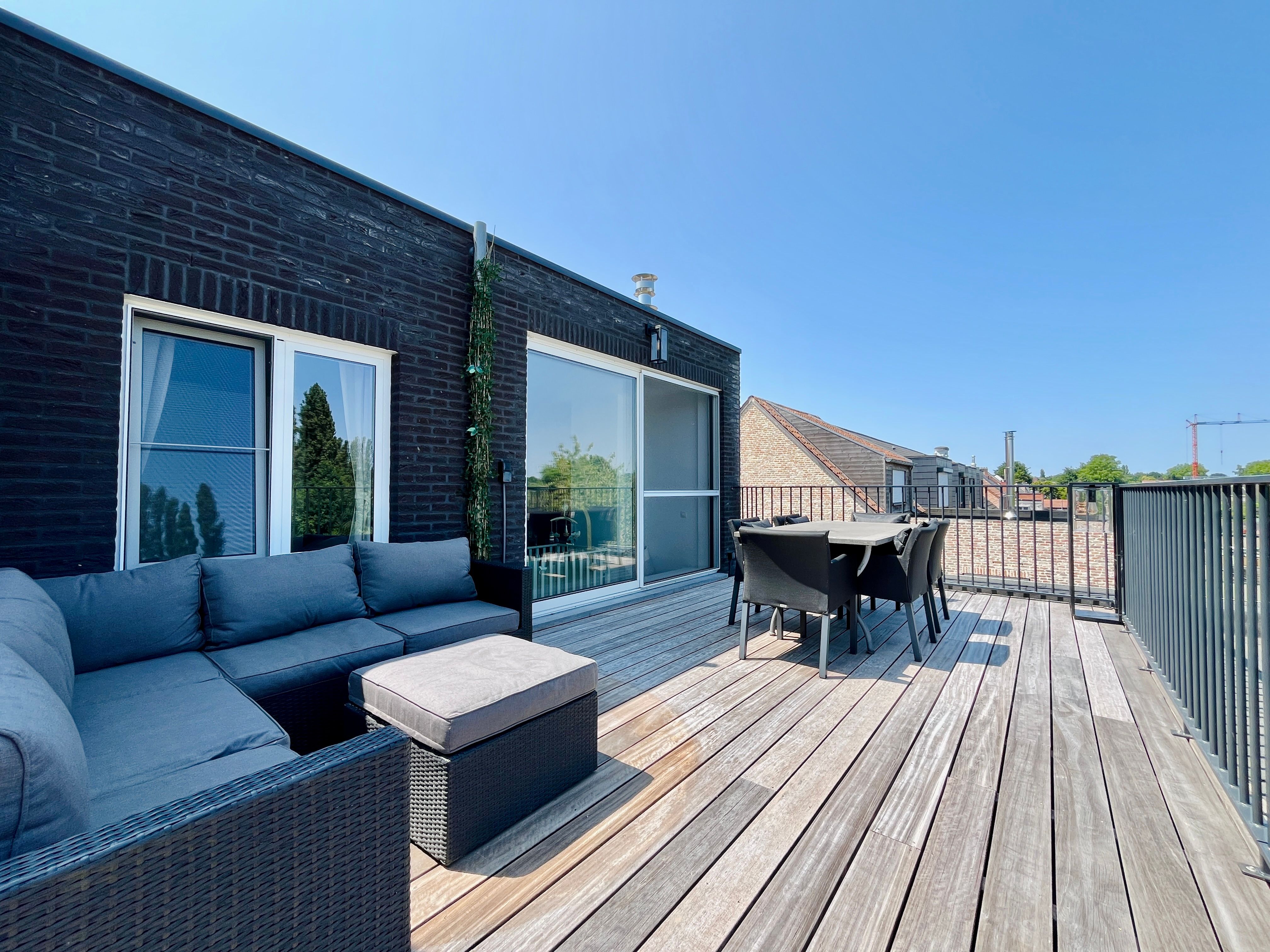 Penthouse te koop in Lint.  Modern wonen met een vleugje rust in de Zuidrand van Antwerpen! foto 23