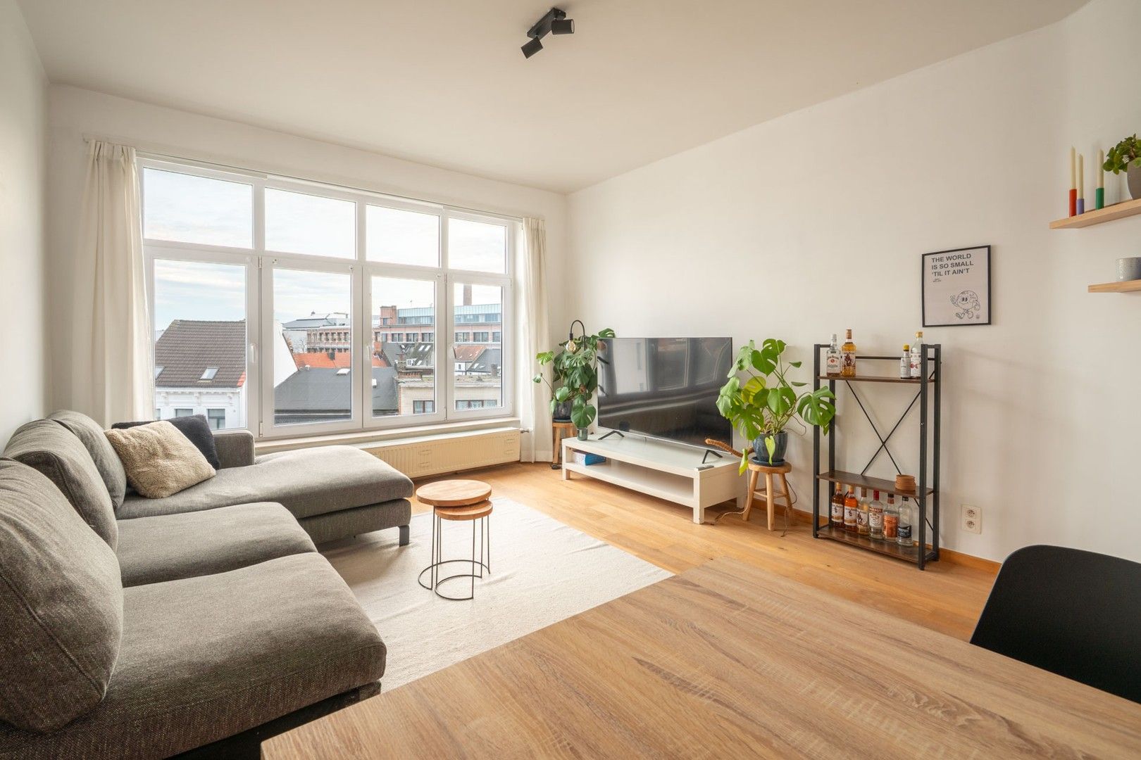 Stijlvol appartement met open uitzicht in de Harmoniewijk foto 4