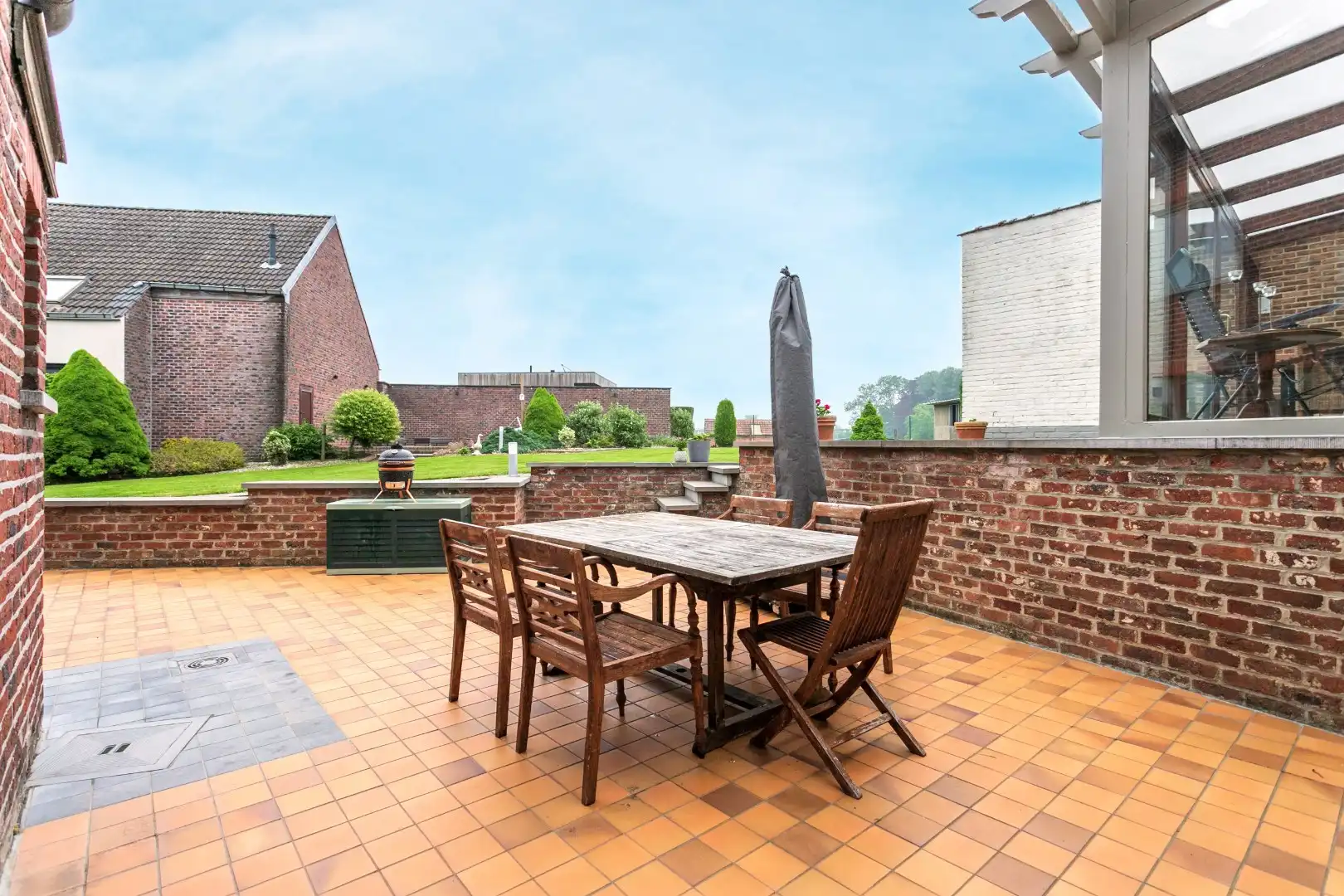 Ruime woning met naastgelegen bouwgrond en loods foto 20
