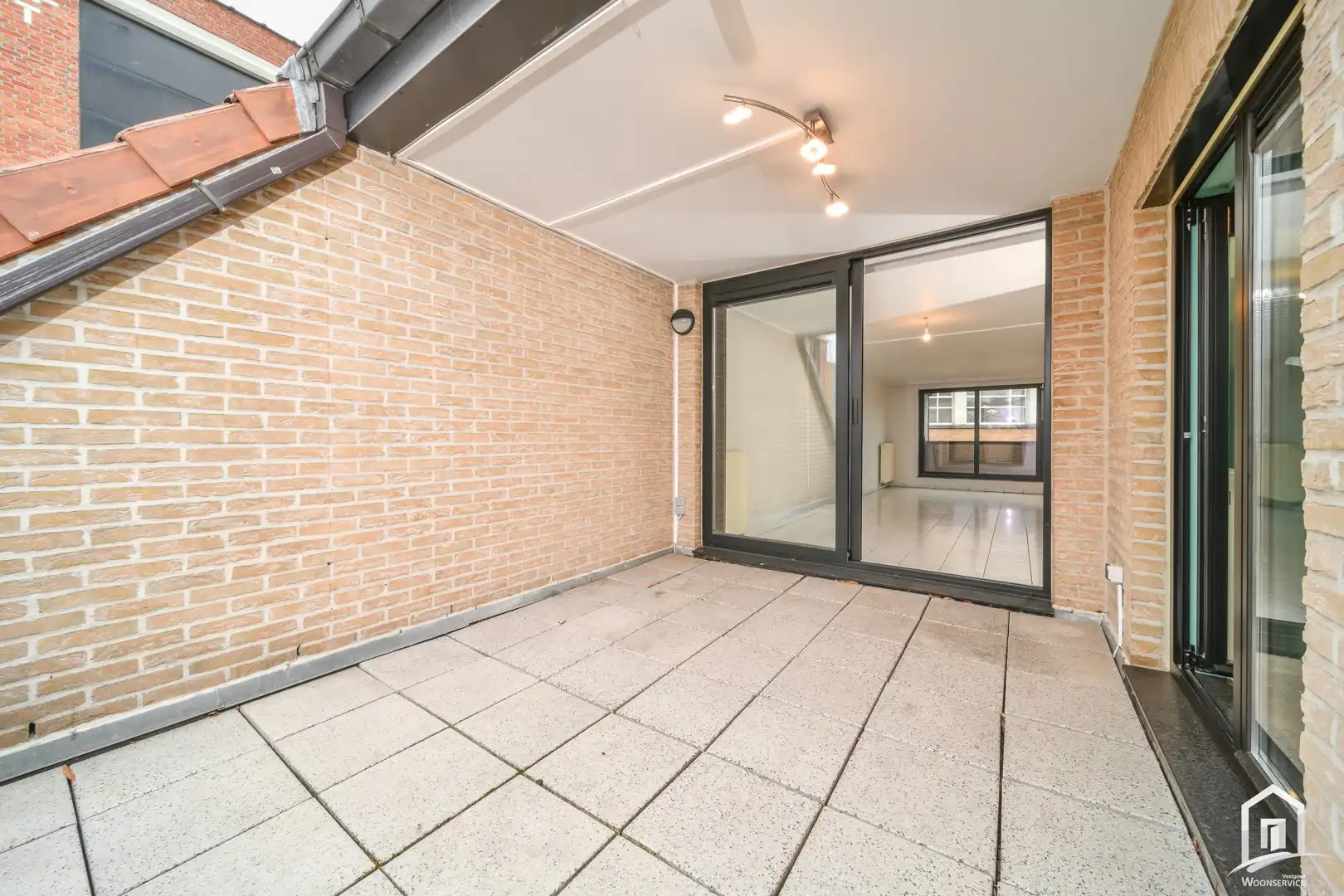 Gezellig en ruim duplex-appartement in centrum Aalst foto 12