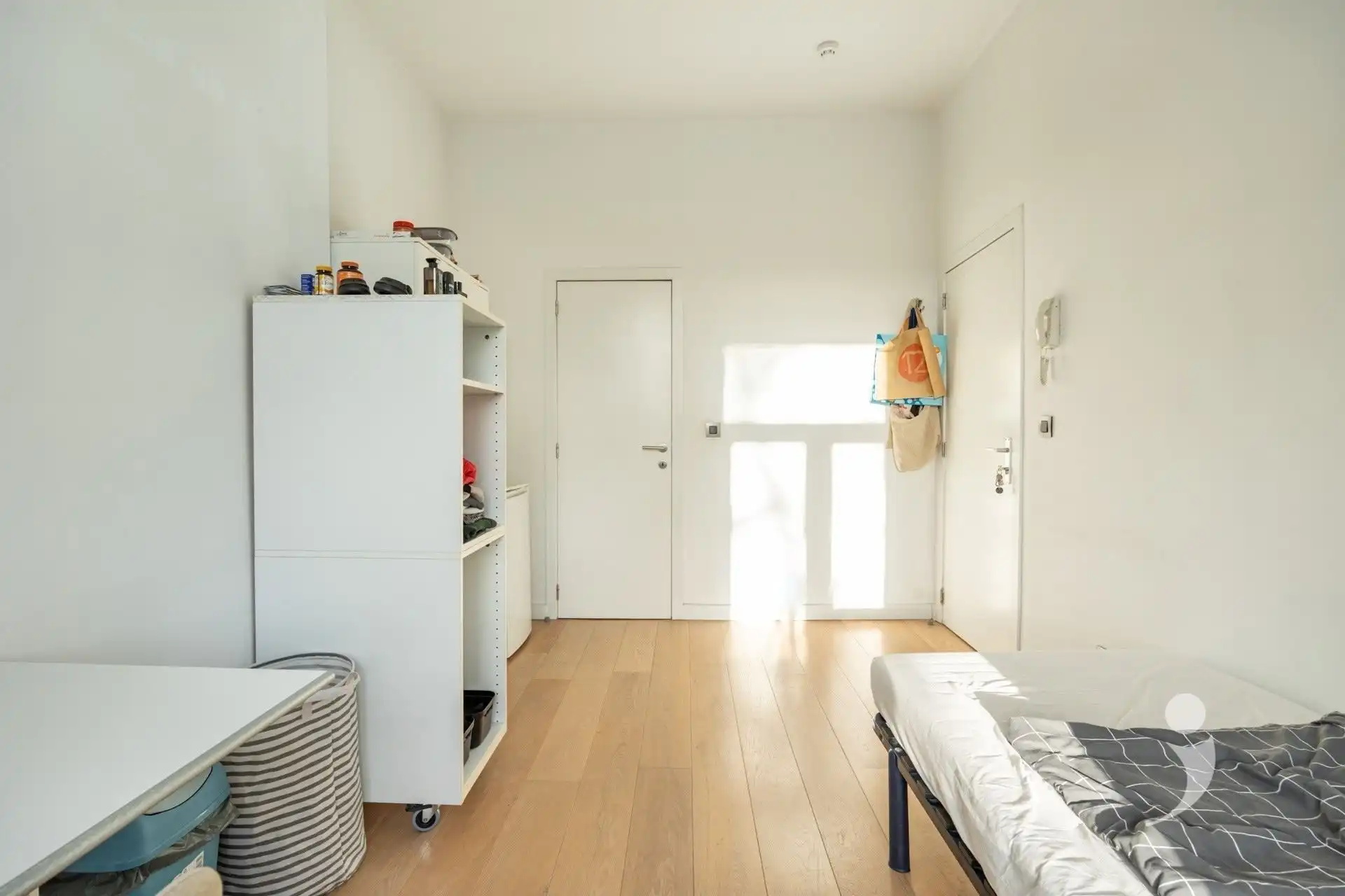 Opbrengsteigendom met handelspand, studio en 6 studentenkamers in Leuven foto 18