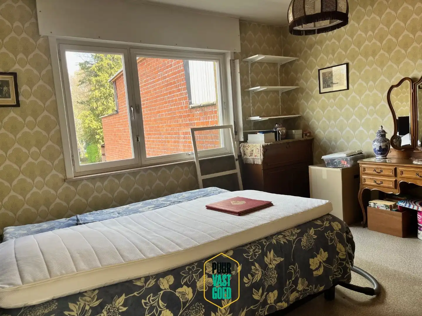 Vlot bereikbare en degelijke woning met tuin, garage en dubbele oprit. foto 17