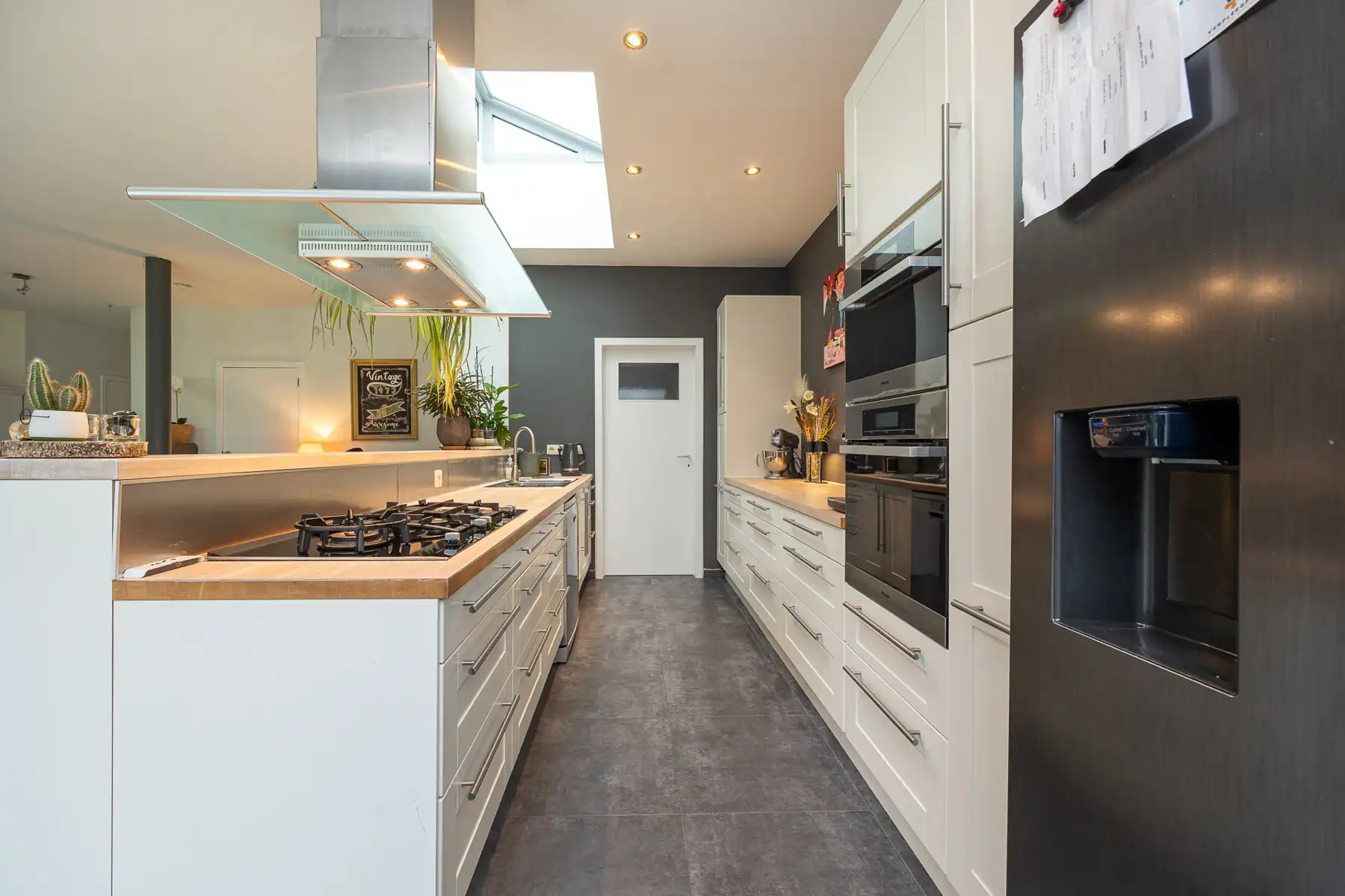 Unieke woning met uitzonderlijke breedte, 3 slpk en ZW tuin foto 10