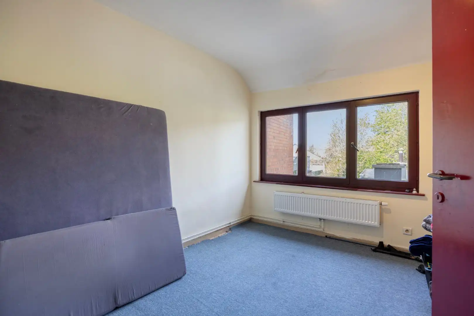 Commercieel gelegen handelspand met appartement met 3 slaapkamers en leuke stadstuin ! foto 22