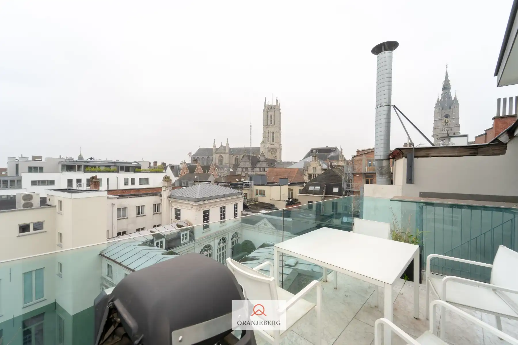 Zalige exclusieve penthouse met zuidgericht terras en uniek zicht op de torens! foto 28