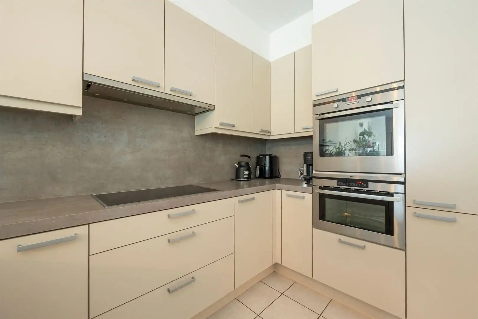 Gezellige woning met garage en vrij zicht achteraan foto 6