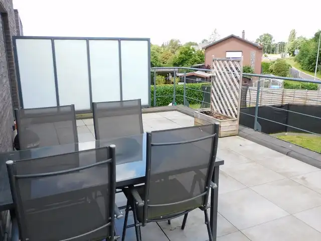 Rustig gelegen, energiezuinig appartement met carport foto 16