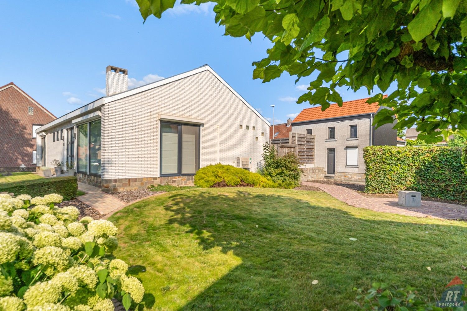 Instapklare bungalow met 3 slaapkamers gelegen in het rustige Velm foto 20