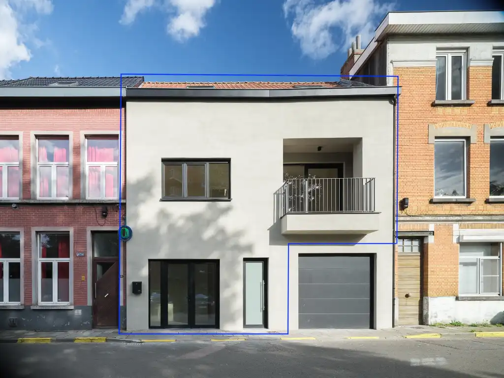 Centrum Gent - Hoogwaardig gerenoveerde stadswoning met 3 slaapkamers en zonneterras foto 21