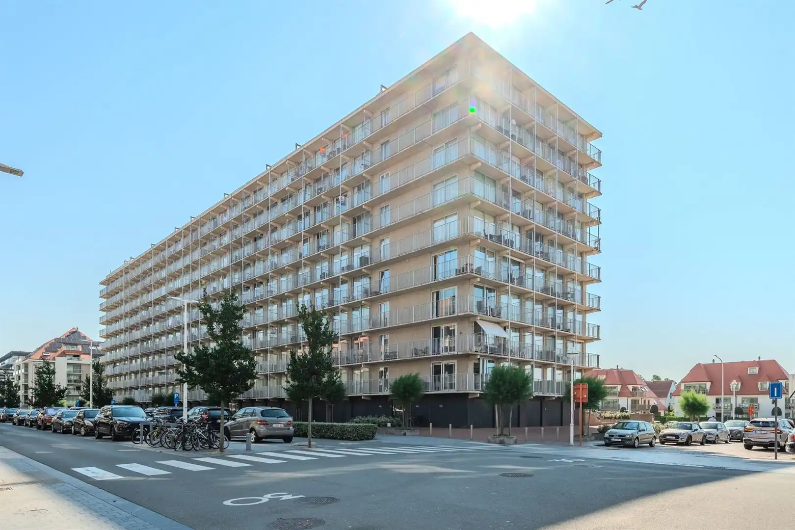 Ruim vernieuwd appartement zuidgericht met unieke zichten foto 28
