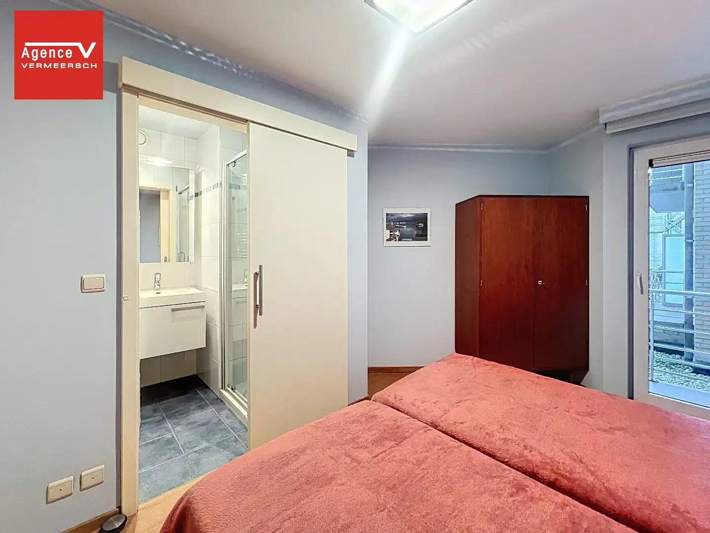 Zeezicht appartement met uniek zicht op Zeeheldenplein en strekdam. foto 12