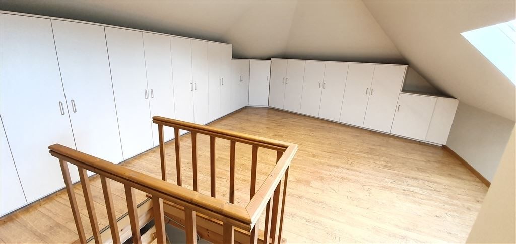 Luxueus afgewerkt triplex-appartement met groot terras foto 12
