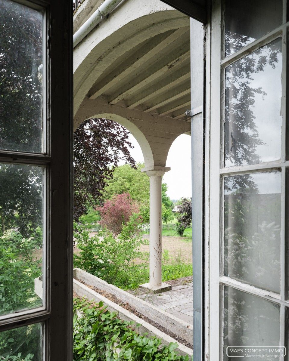 Unieke te renoveren burgerwoning in Kaster foto 13