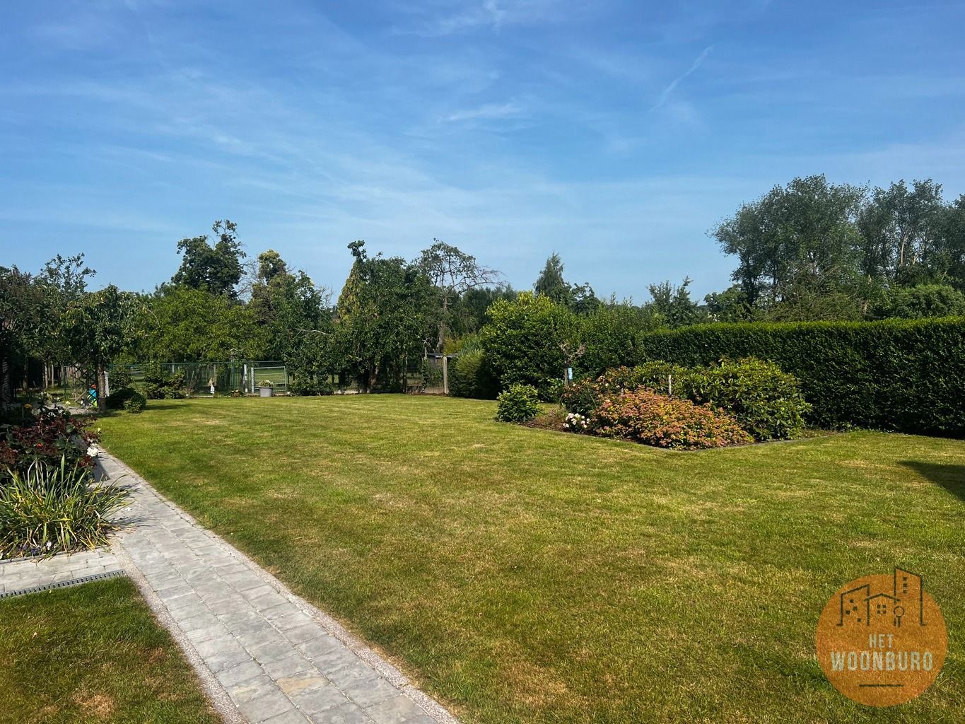 Villa open bebouwing met tuin, weiden en aanhorigheden foto 23