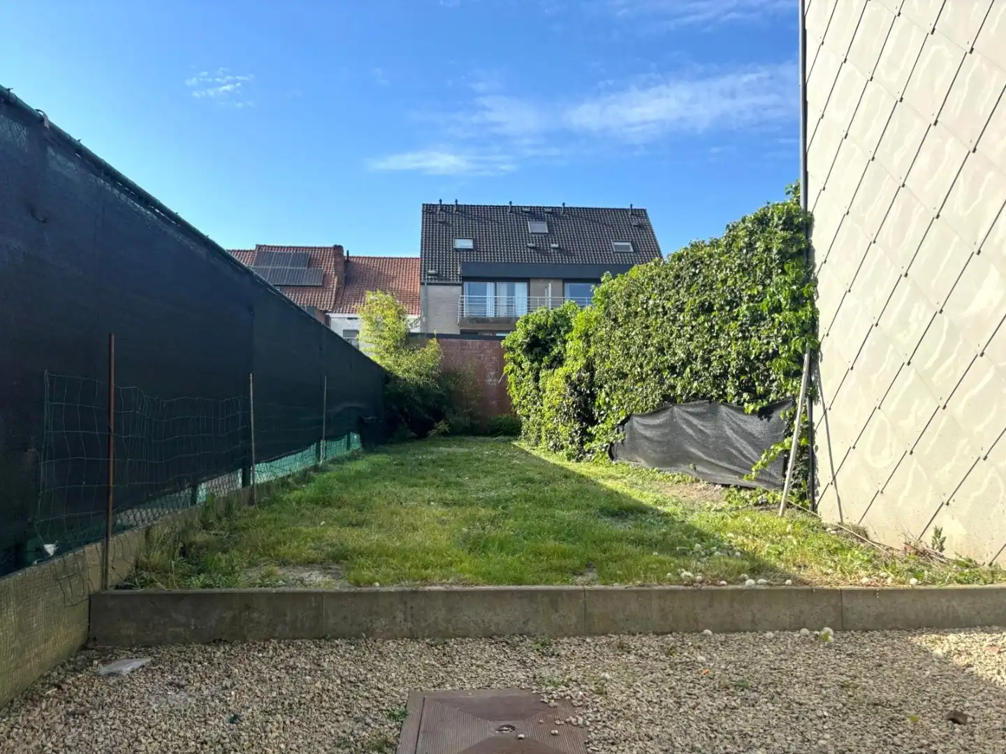 LEUKE RIJWONING MET 3 SLPKS EN TUIN NABIJ R8 foto 17