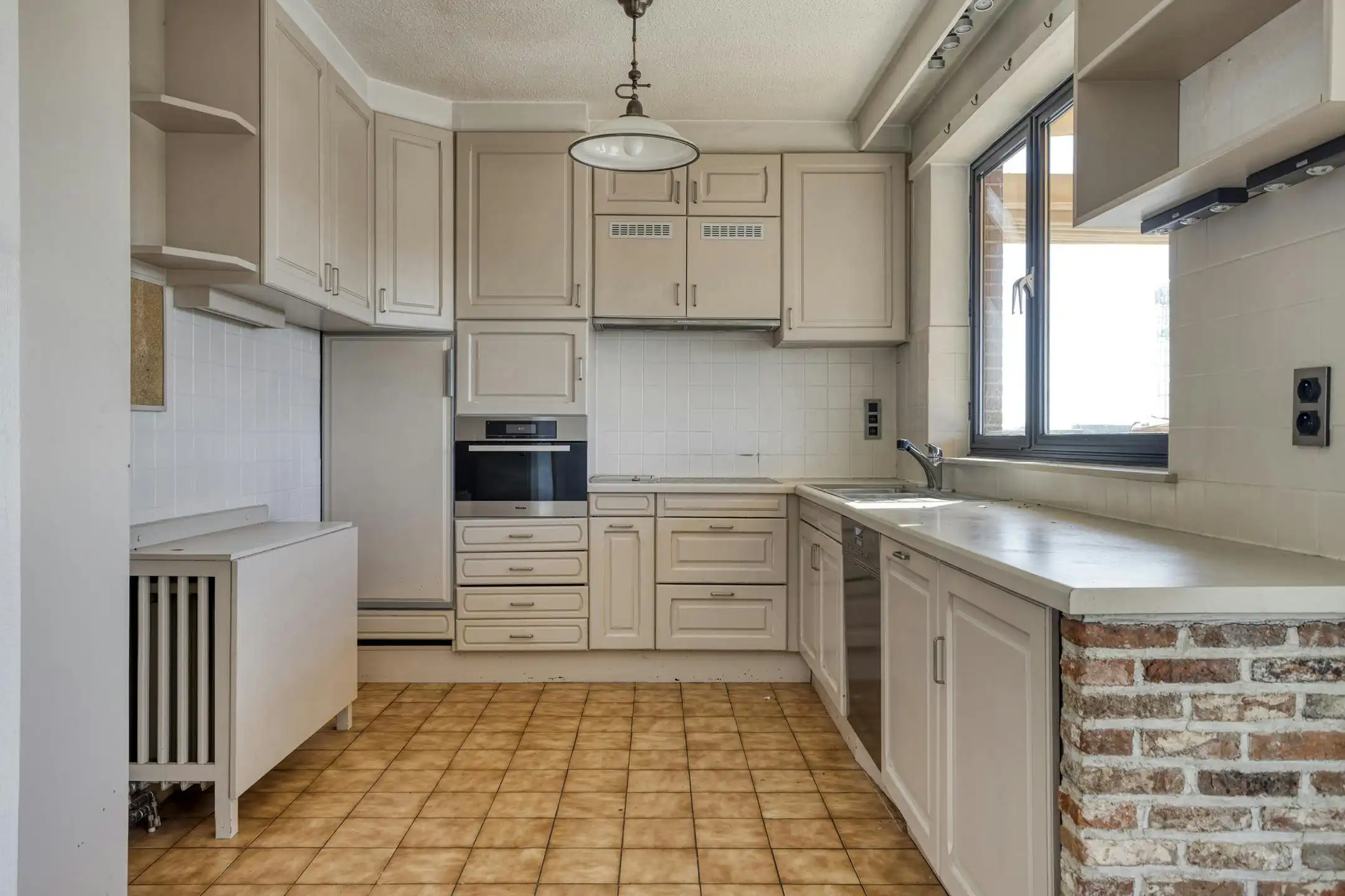 Uniek dakappartement met ruim terras te koop in Schoten foto 8