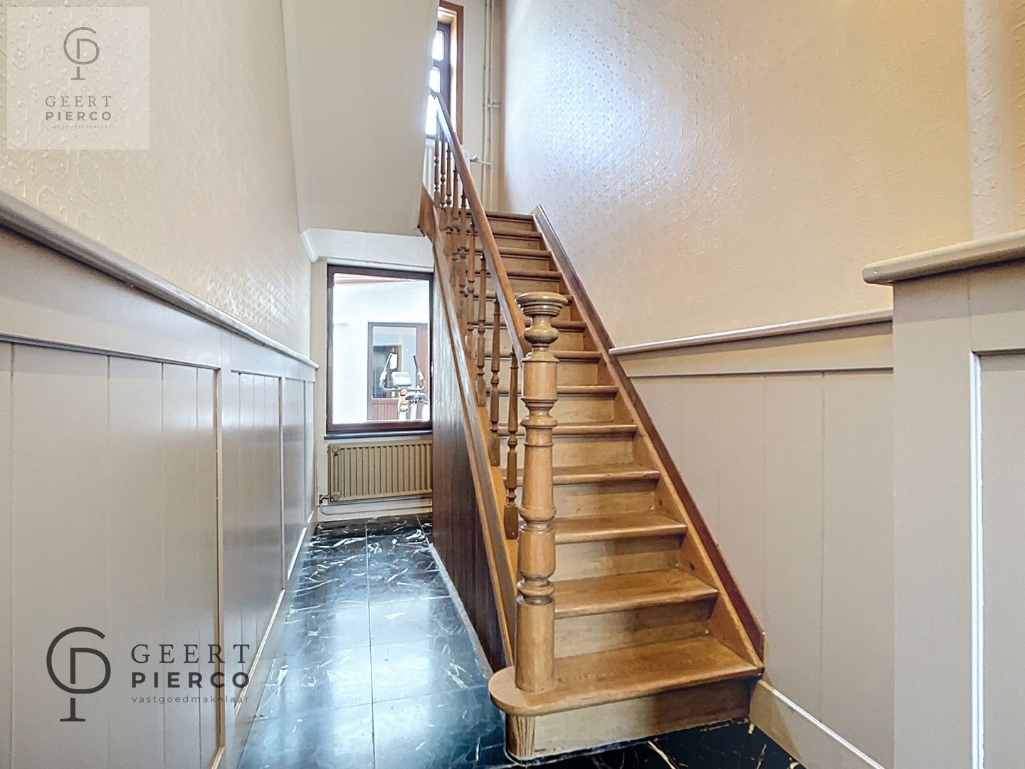 Gezellige gezinswoning met charme en potentieel foto 17