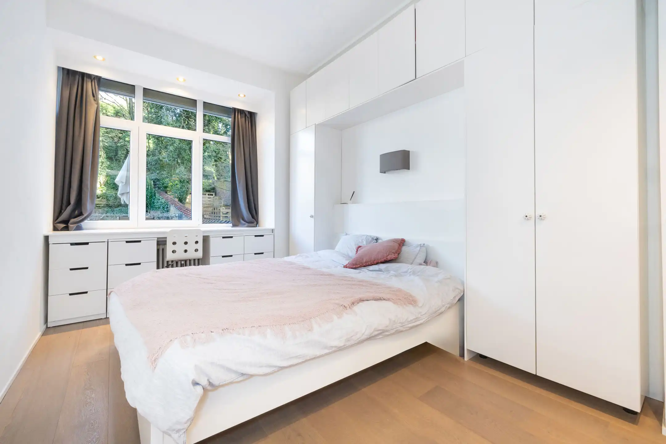 Uw cocon met terras op de Louizalaan foto 11