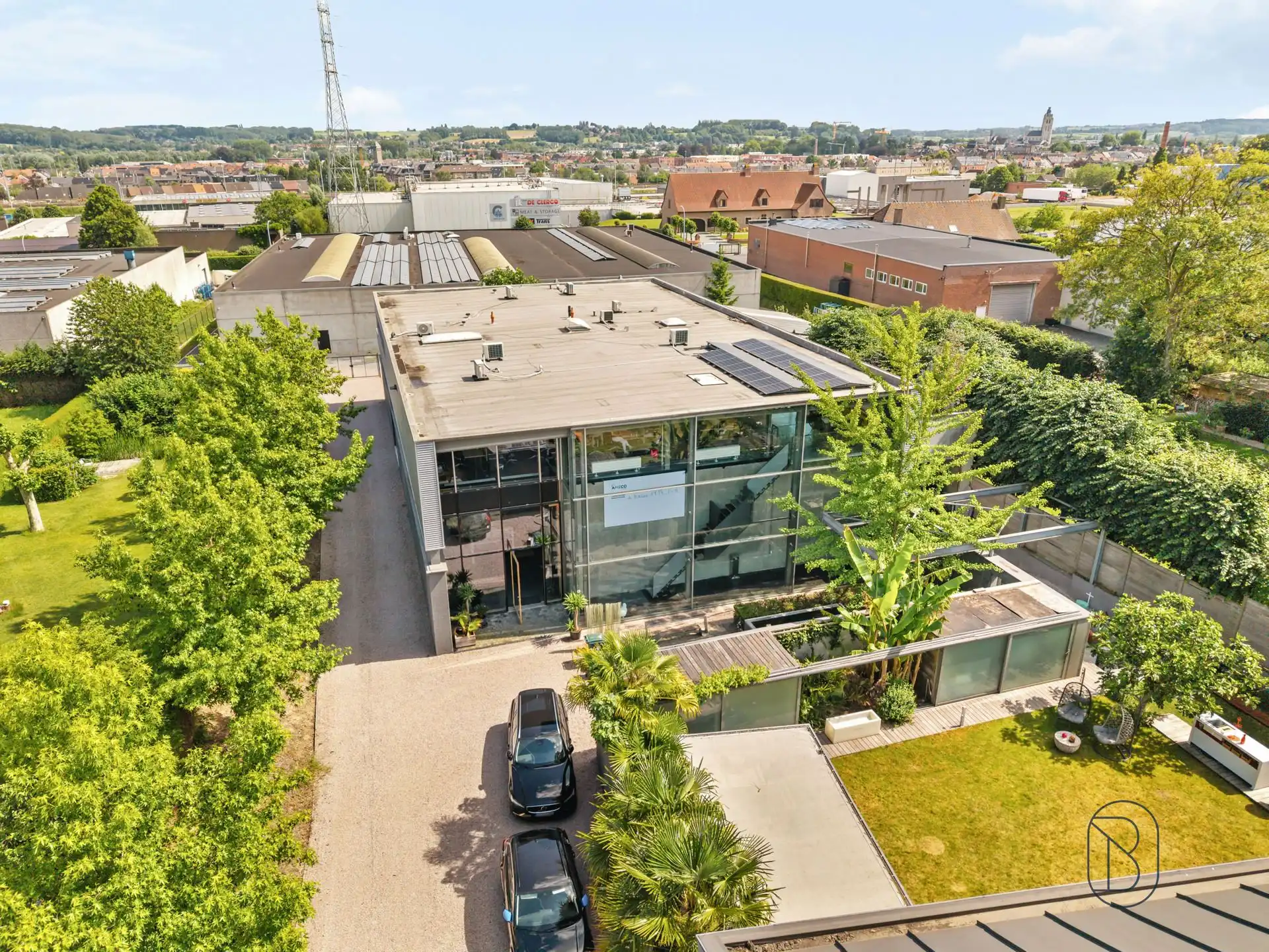 Wonen en werken (kantoren en loods): ideale investering!  foto 2