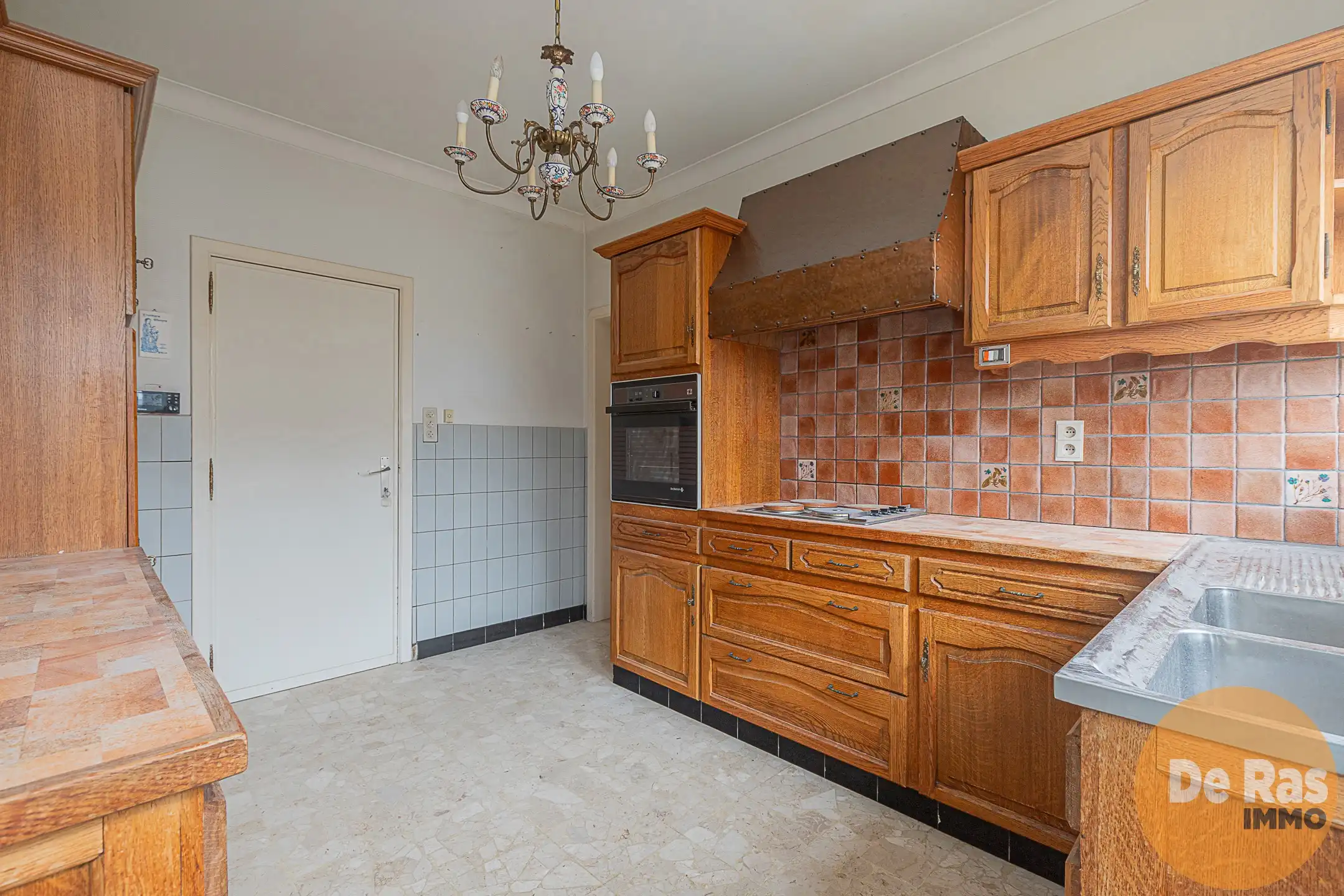 ERONDEGEM - Ruime open bebouwing met loods en grote tuin  foto 7