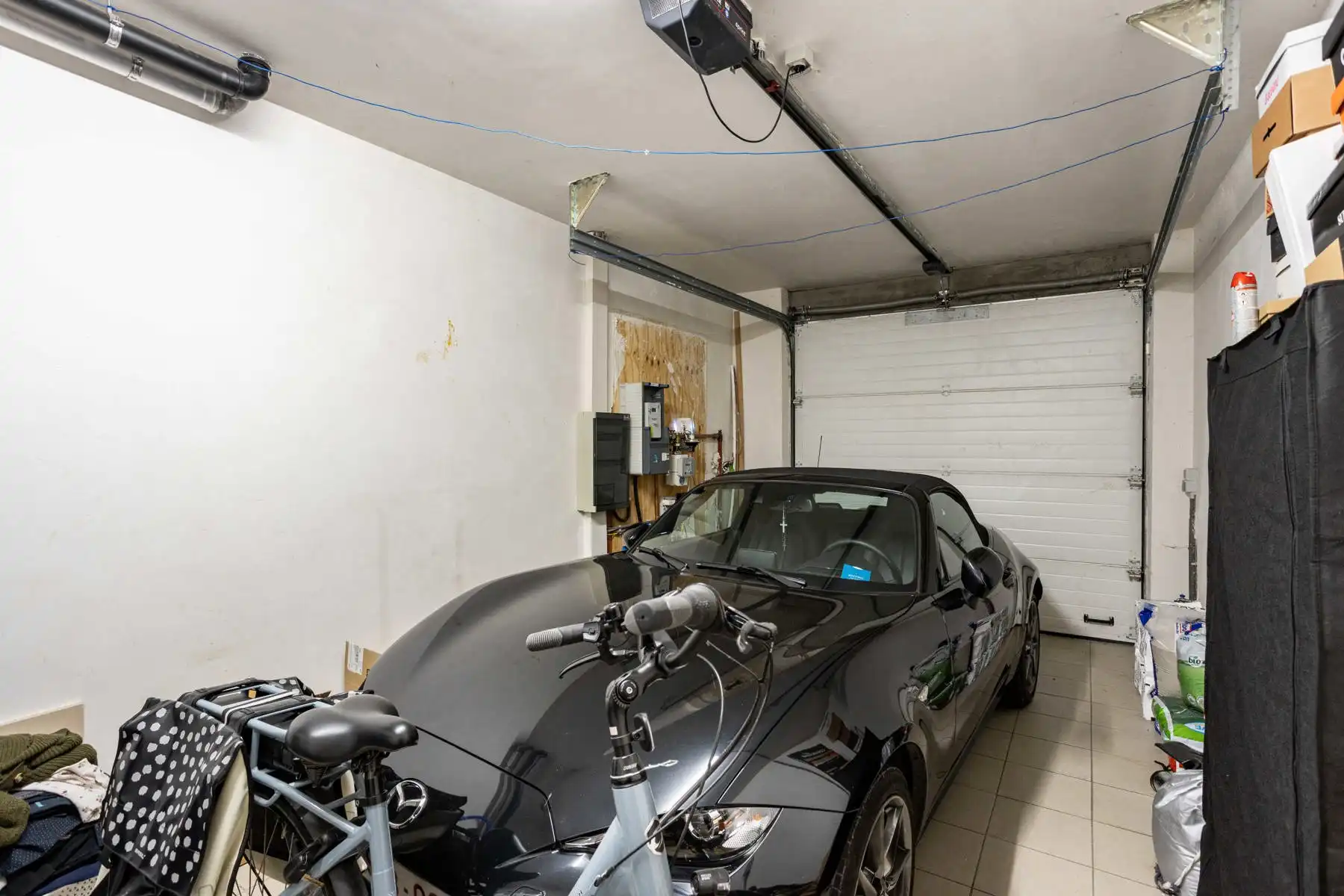Instapklare woning met 3 slaapkamers, zonnige tuin en rustige ligging! foto 10
