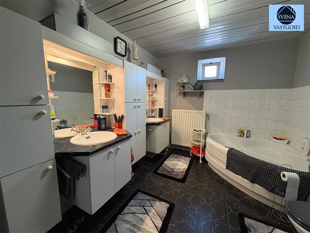 RUSTIG GELEGEN HOEKWONING NABIJ CENTRUM GALMAARDEN foto 5